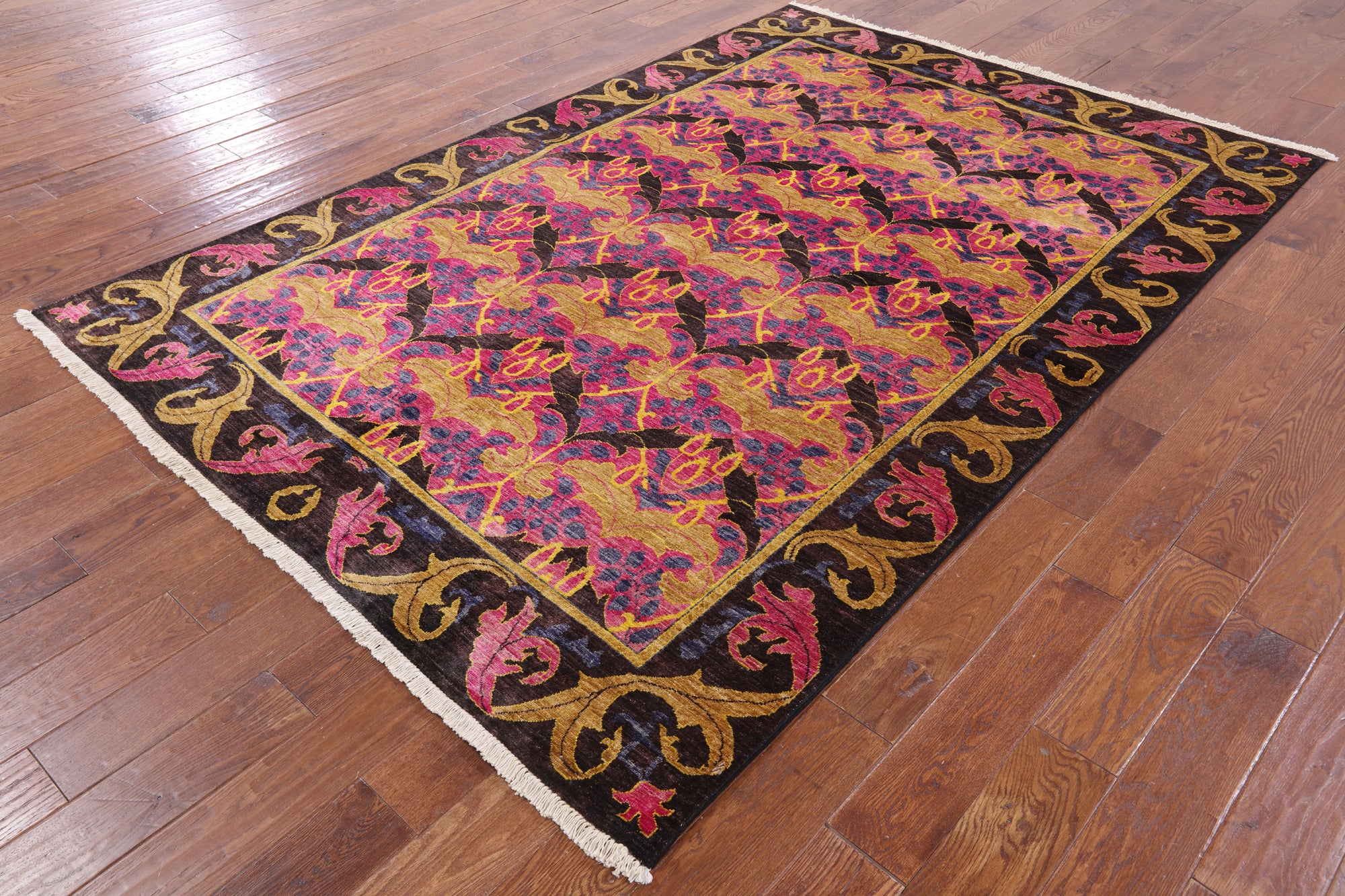 Pink William Morris Hand Knotted Wool Area Rug - 6' 1" X 8' 10" - Golden Nile