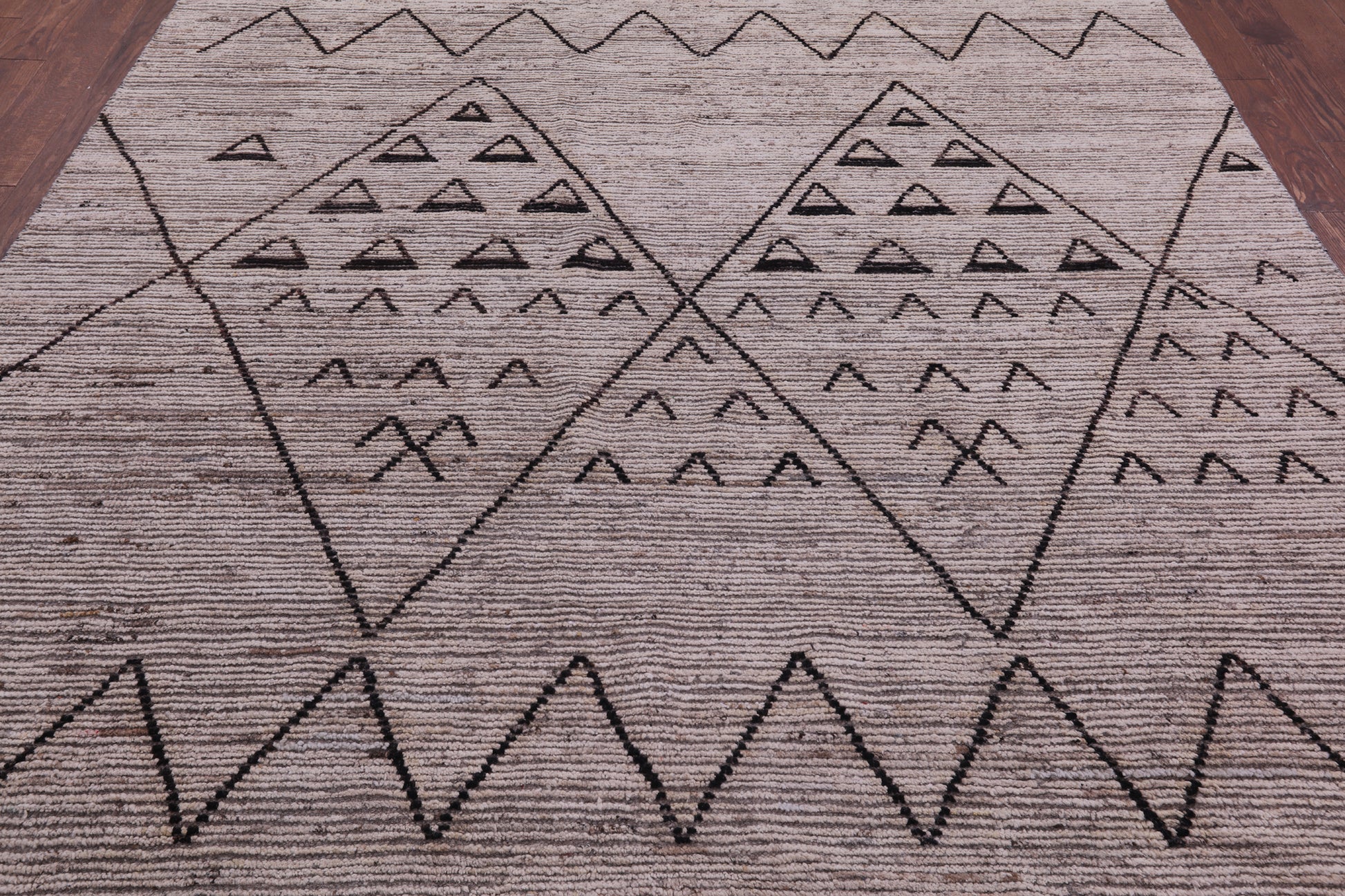 Tribal Moroccan Hand Knotted Wool Rug - 8' 2" X 9' 8" - Golden Nile