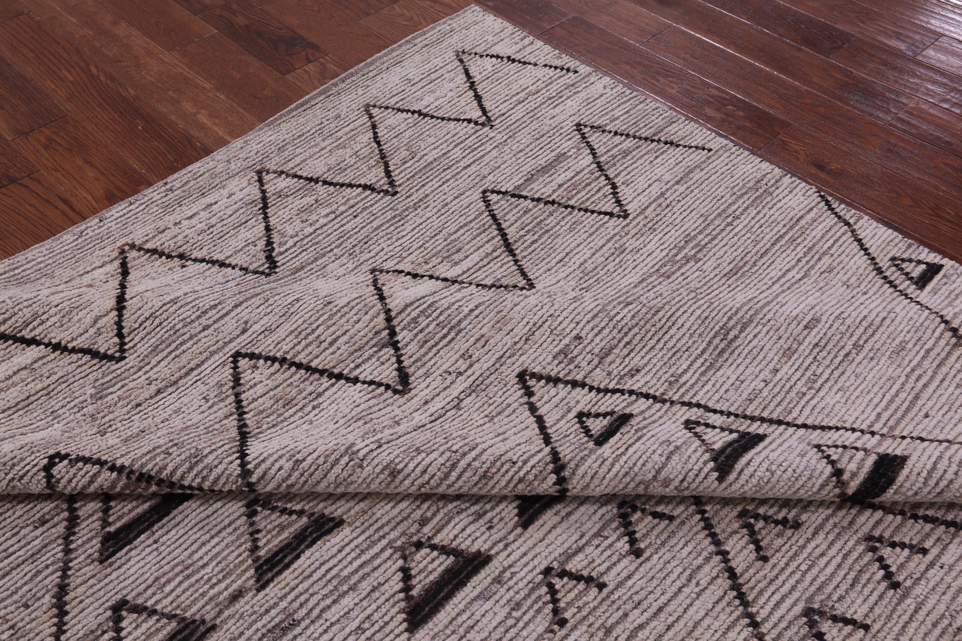 Tribal Moroccan Hand Knotted Wool Rug - 8' 2" X 9' 8" - Golden Nile