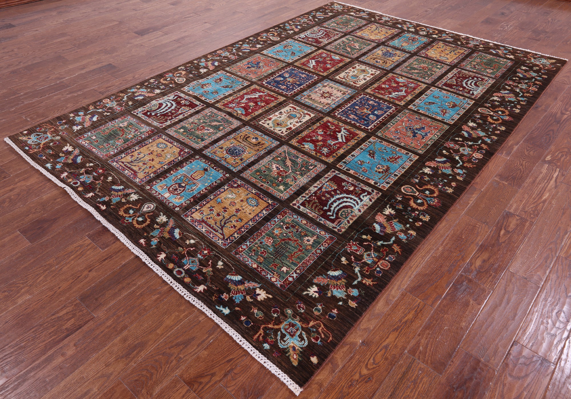 Brown Garden Design Persian Hand Knotted Wool Rug - 6' 11" X 9' 11" - Golden Nile