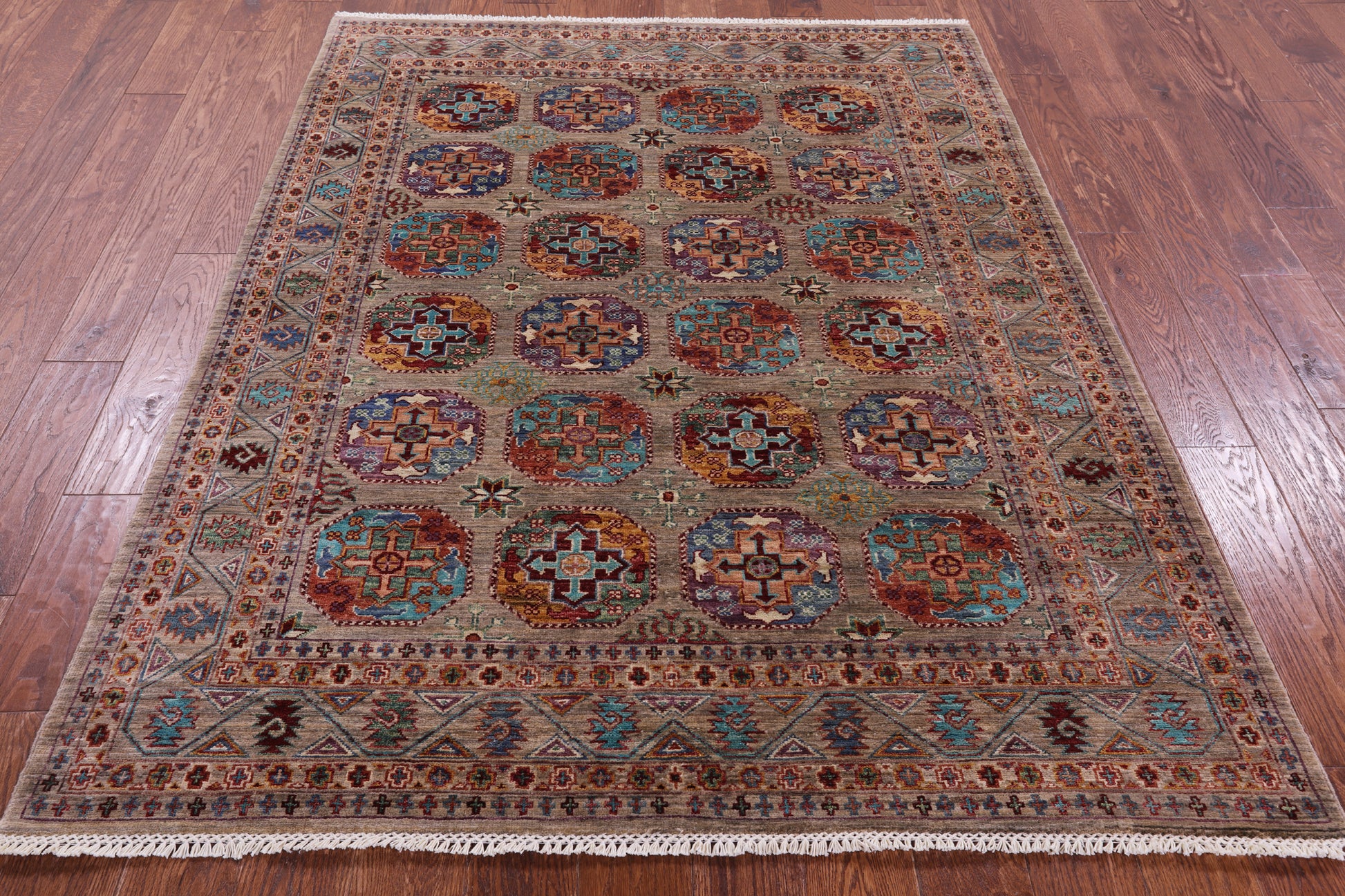 Turkmen Ersari Hand Knotted Wool Rug - 5' 1" X 6' 6" - Golden Nile
