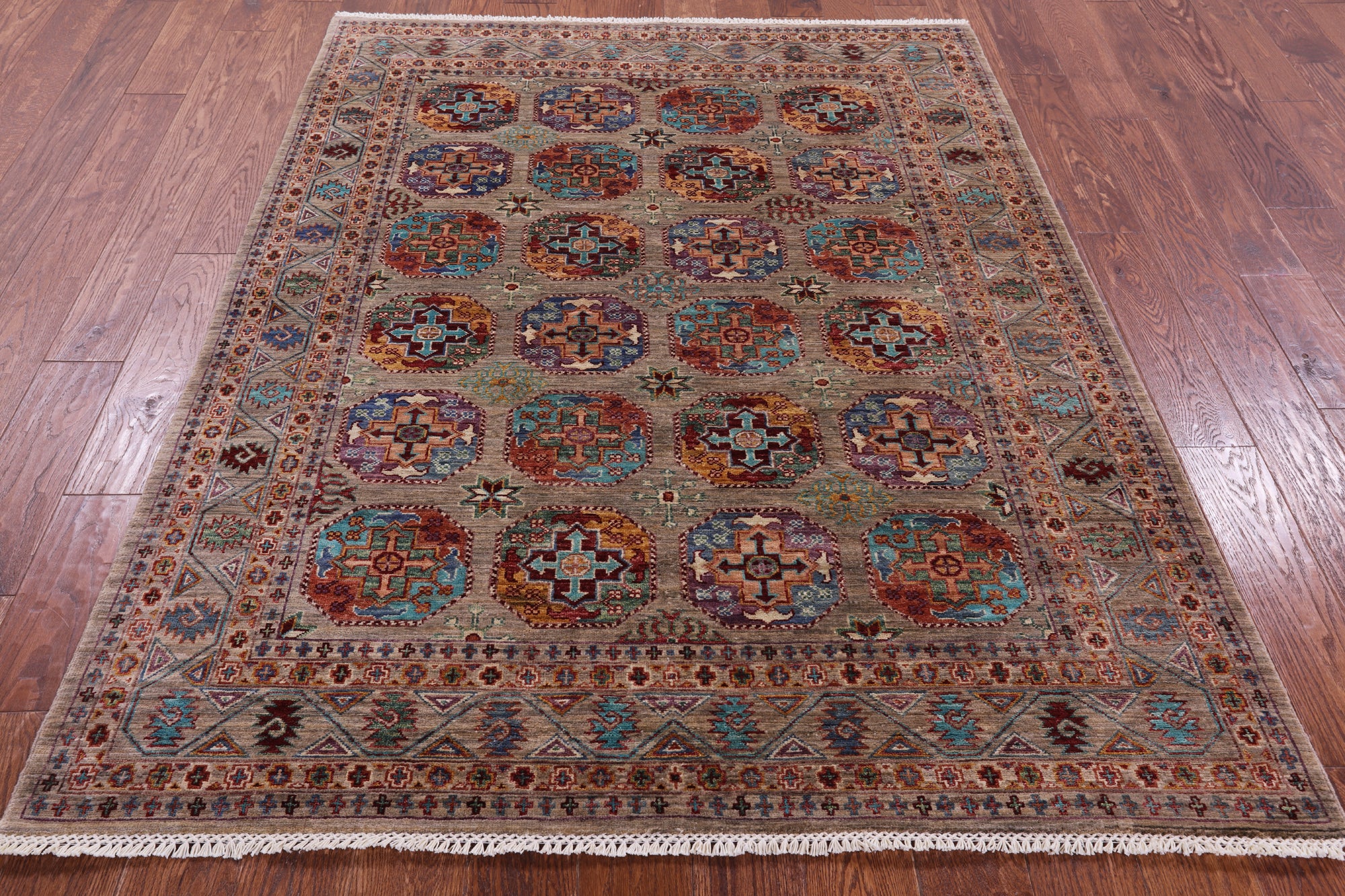 Turkmen Ersari Hand Knotted Wool Rug - 5' 1" X 6' 6" - Golden Nile
