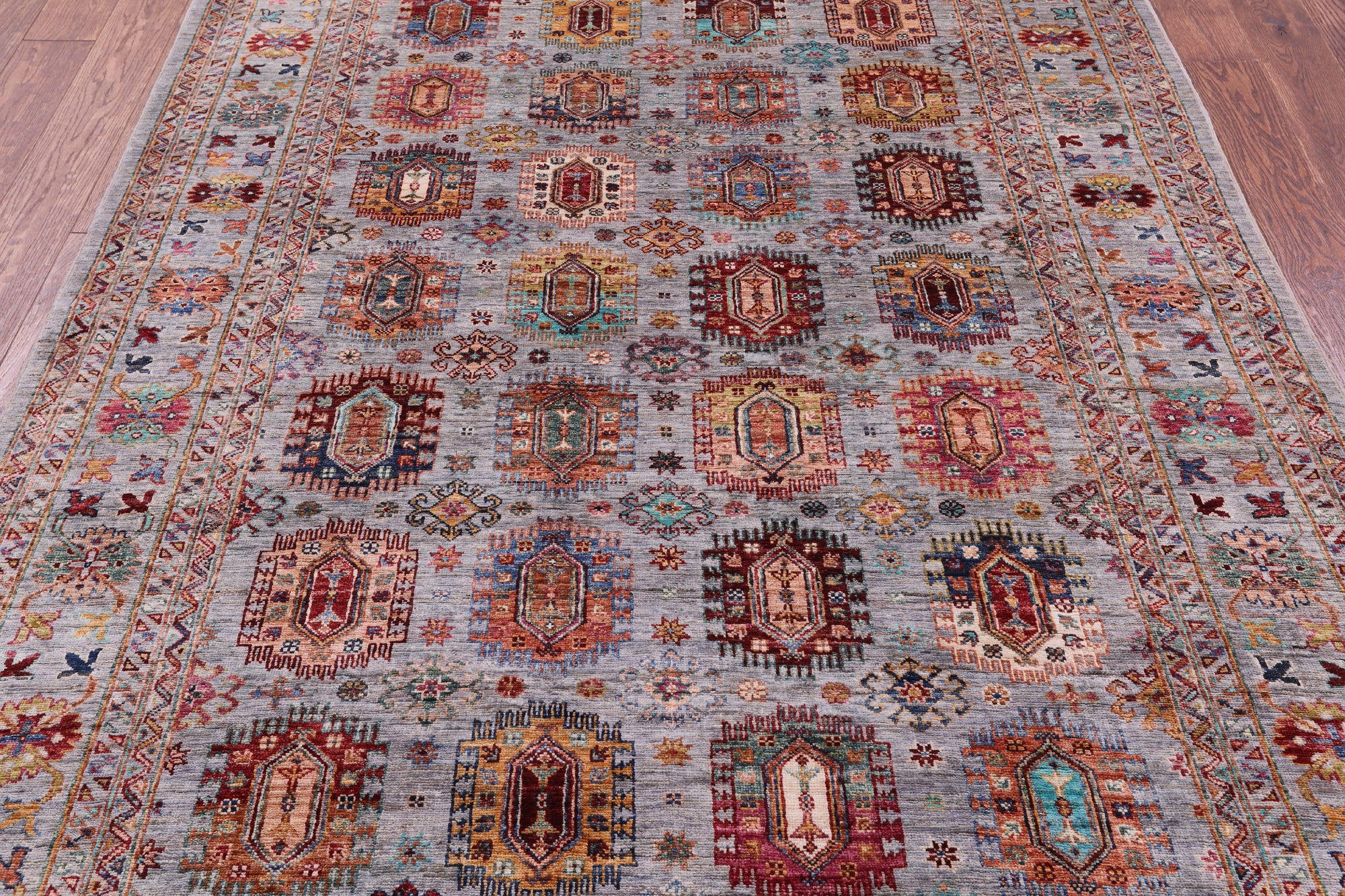 Turkmen Ersari Hand Knotted Wool Rug - 5' 10" X 8' 1" - Golden Nile