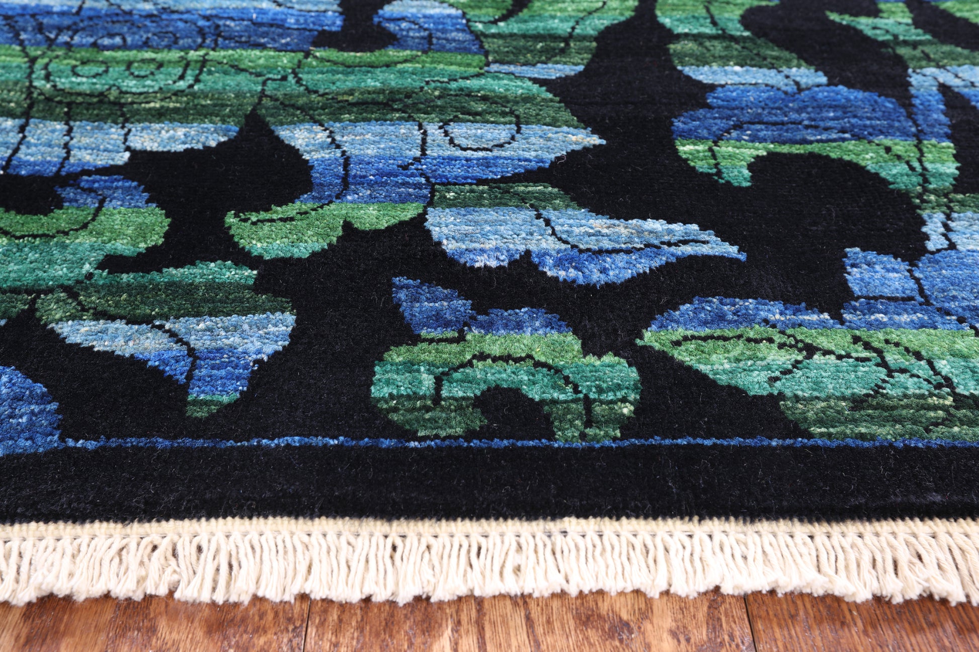 Black Square William Morris Rose Garden Handmade Wool Area Rug - 8' 1" X 8' 2" - Golden Nile