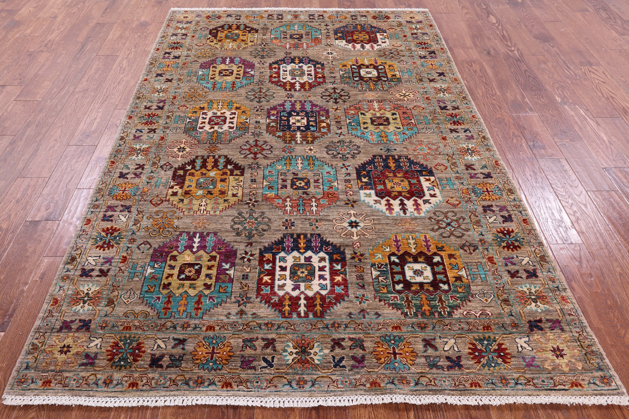 Turkmen Ersari Hand Knotted Wool Rug - 5' 7" X 8' 6" - Golden Nile