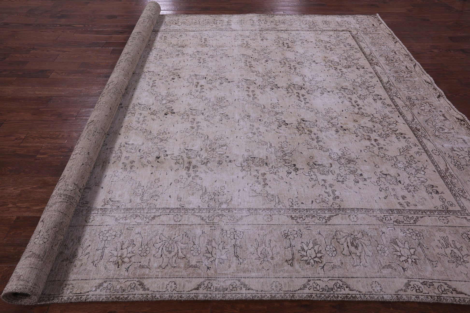 Ivory Persian Vintage White Wash Handmade Wool Rug - 9' 8" X 12' 6" - Golden Nile