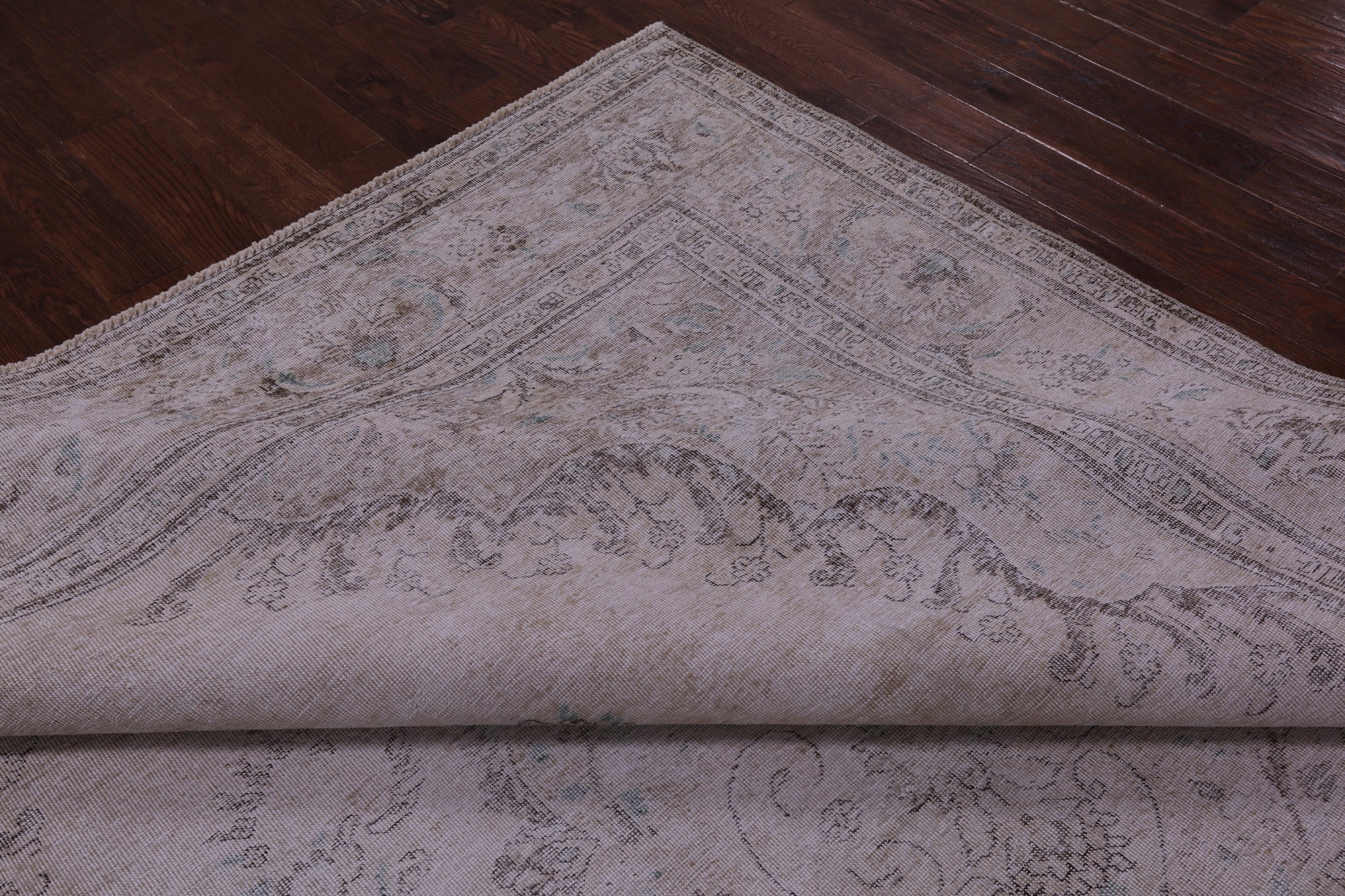 Ivory Persian Vintage White Wash Hand Knotted Wool Rug - 9' 5" X 12' 1" - Golden Nile
