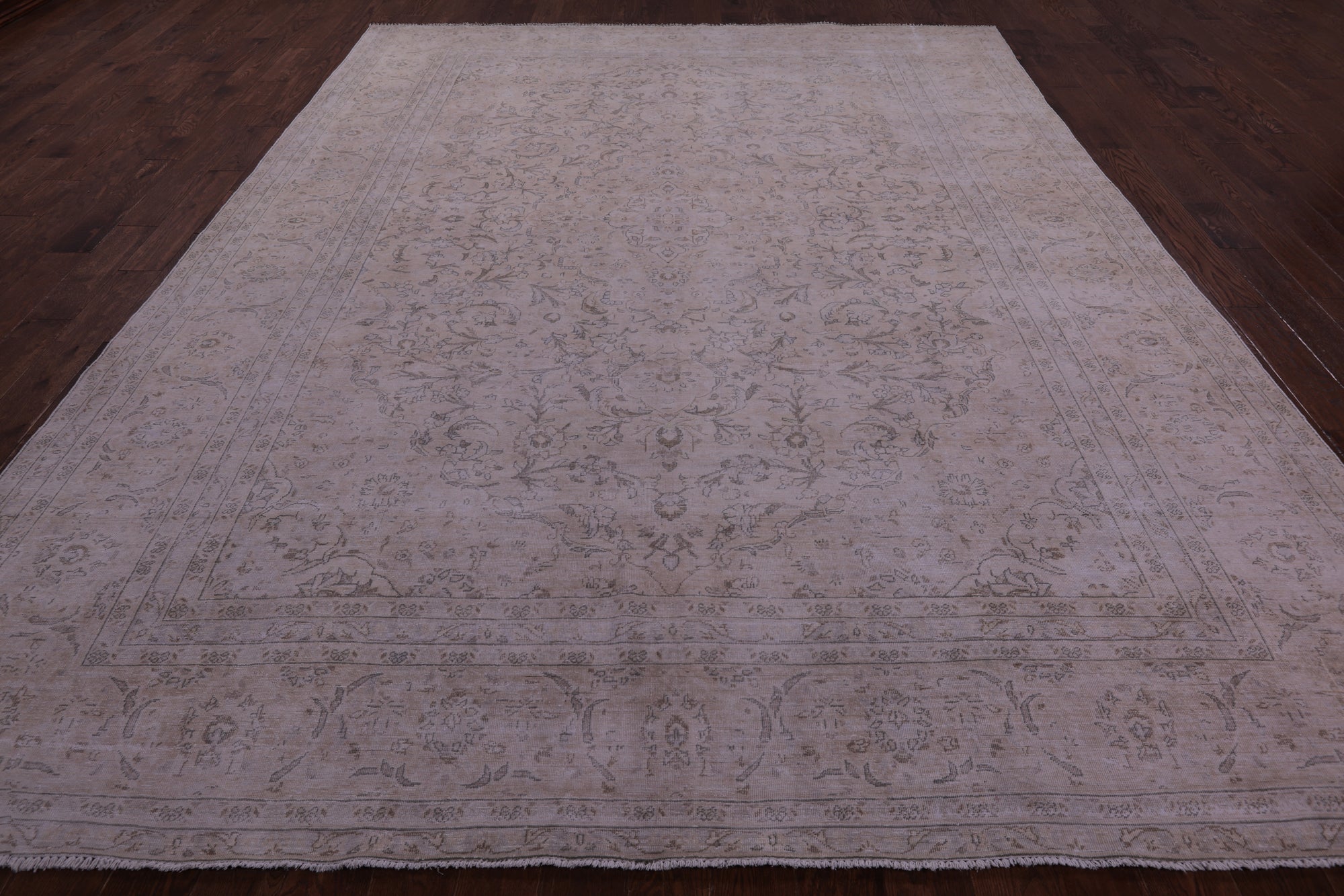 Ivory Persian Vintage White Wash Hand Knotted Wool Rug - 9' 4" X 12' 1" - Golden Nile
