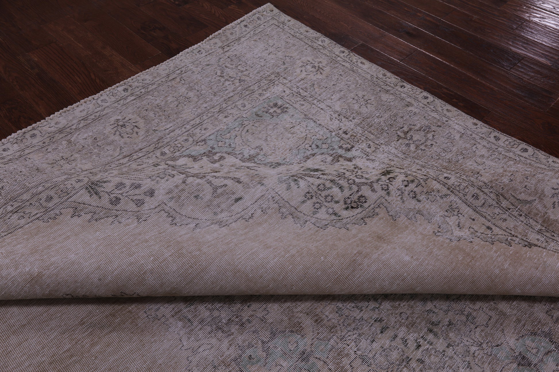 Ivory Persian Vintage White Wash Hand Knotted Wool Rug - 8' 10" X 12' 0" - Golden Nile