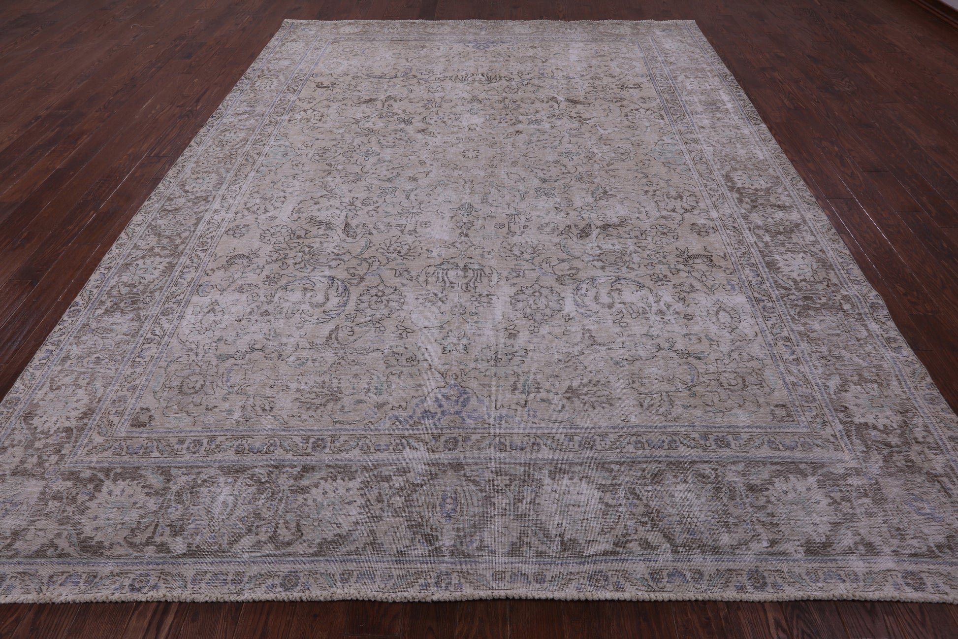 Ivory Persian Vintage White Wash Hand Knotted Wool Rug - 9' 8" X 12' 0" - Golden Nile