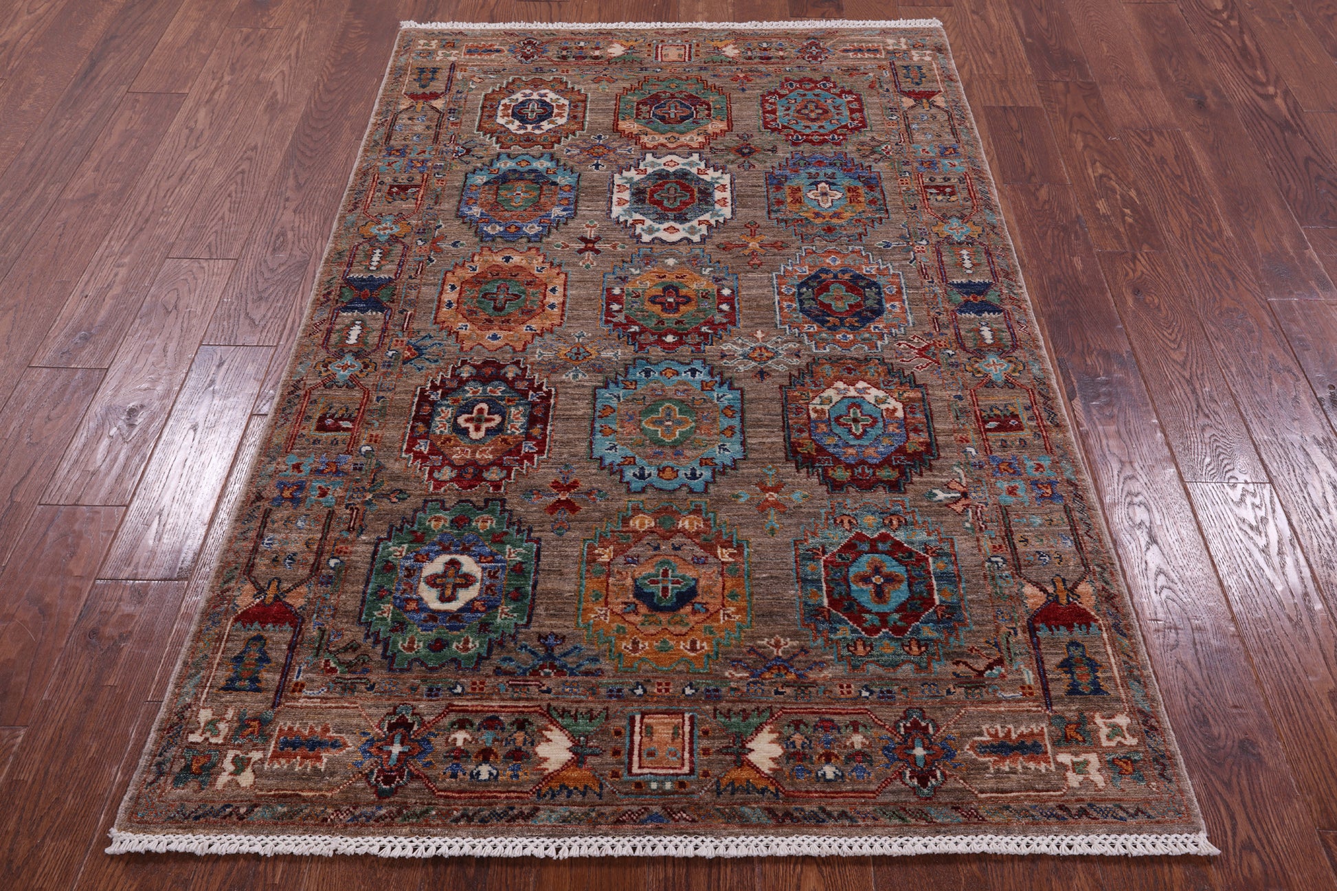Turkmen Ersari Hand Knotted Wool Rug - 4' 0" X 6' 2" - Golden Nile
