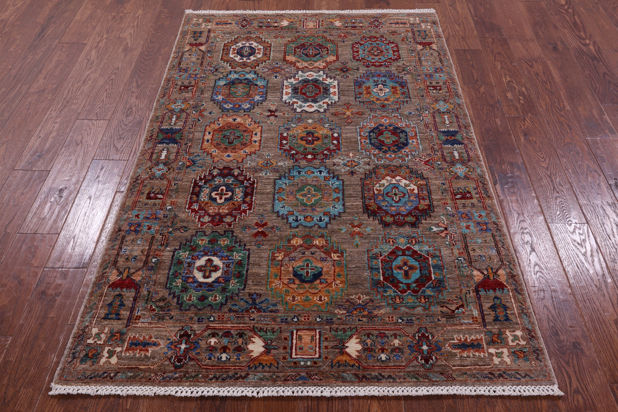 Turkmen Ersari Hand Knotted Wool Rug - 4' 0" X 6' 2" - Golden Nile