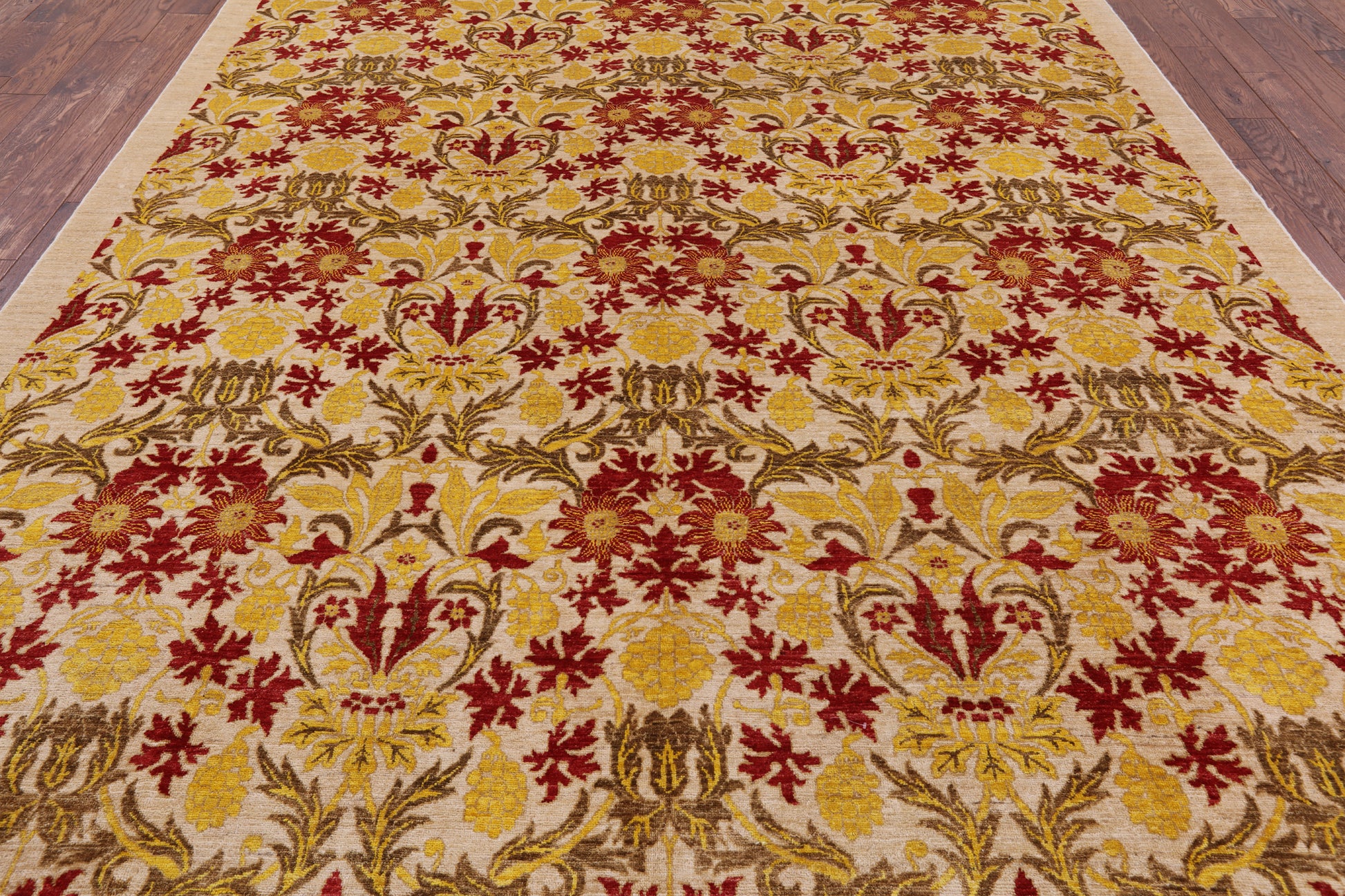 Ivory William Morris Handmade Wool Area Rug - 8' 10" X 12' 0" - Golden Nile