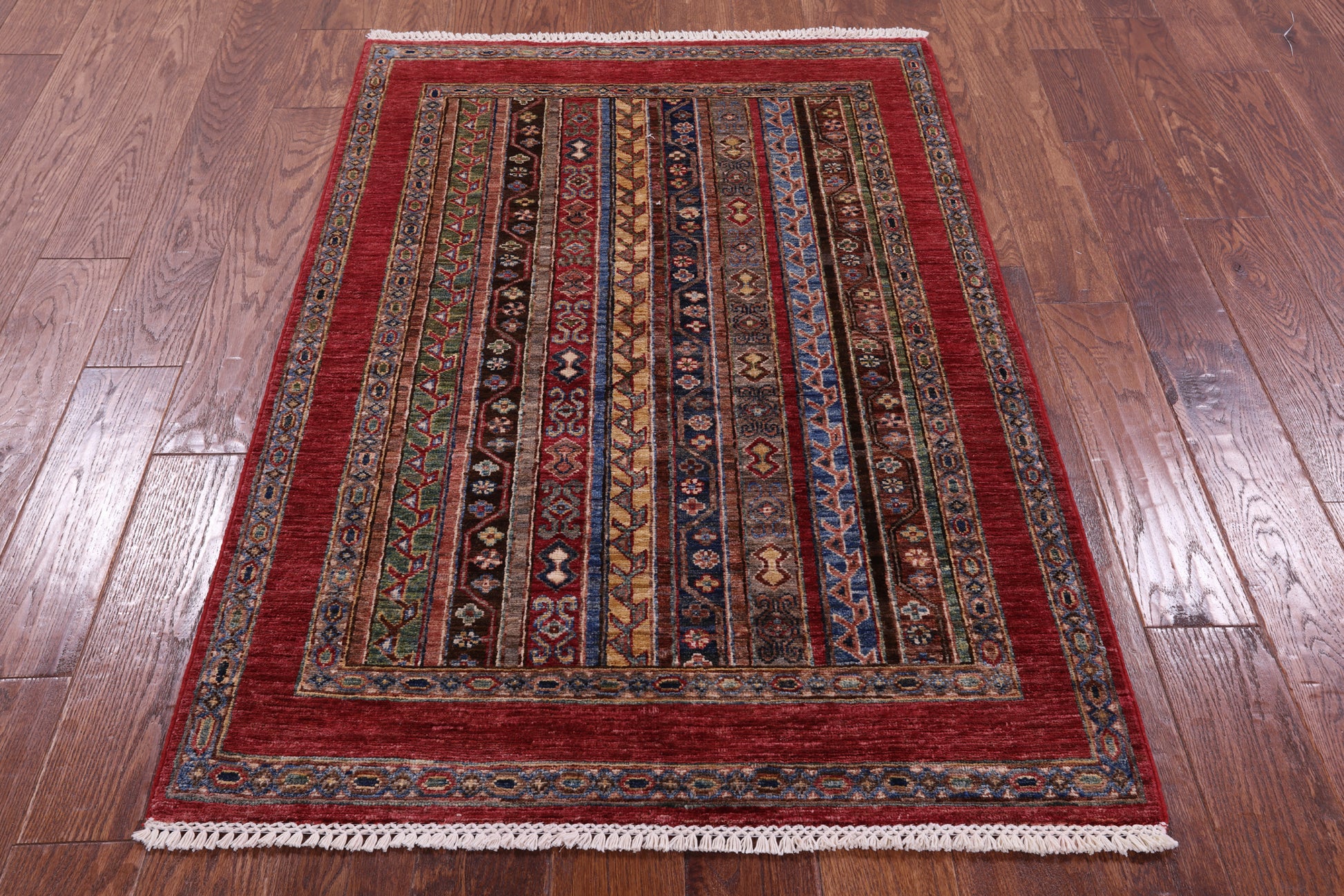 Shall Persian Gabbeh Handmade Wool Rug - 3' 3" X 4' 9" - Golden Nile