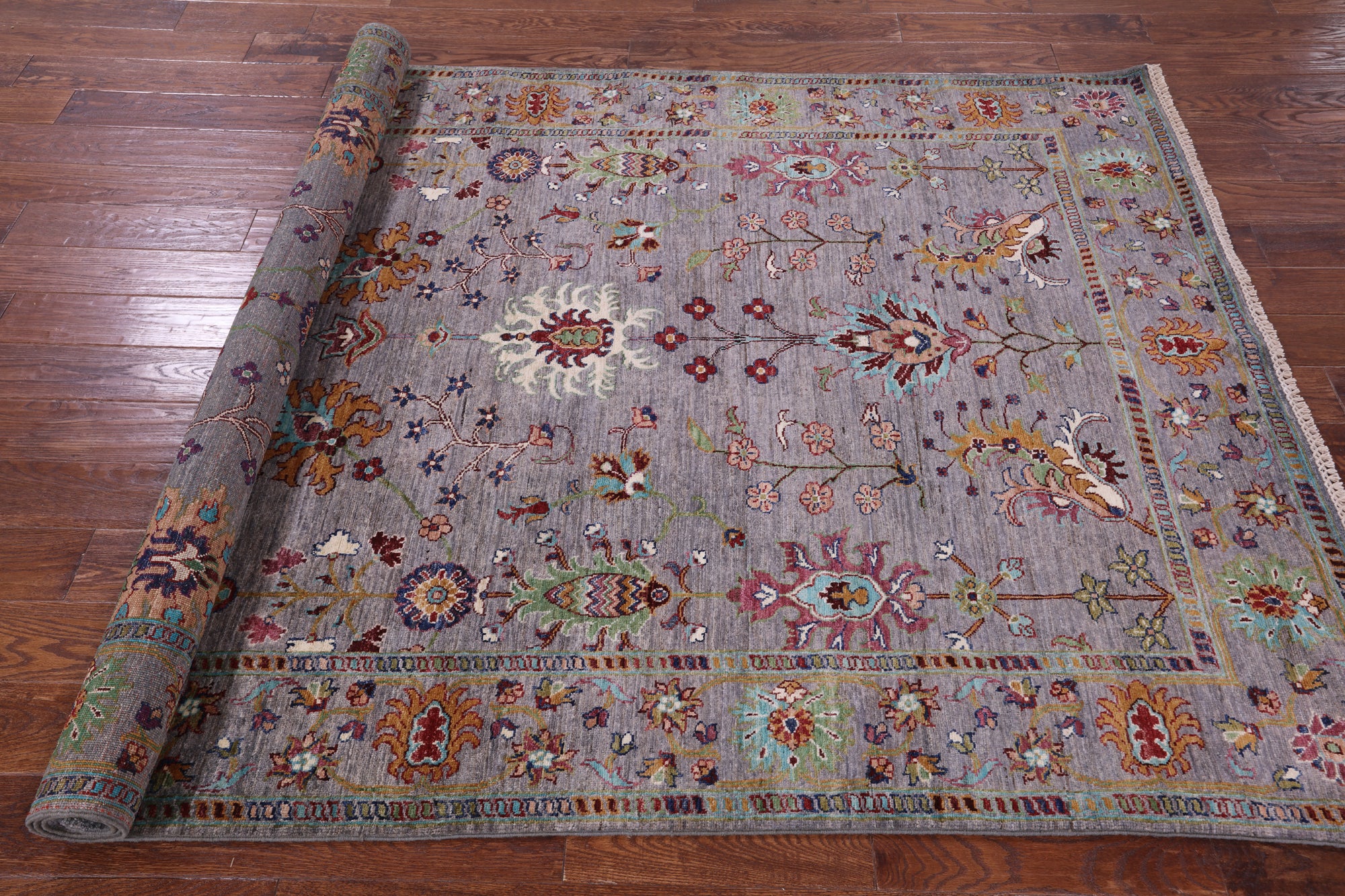 Grey Peshawar Hand Knotted Wool Rug - 5' 8" X 8' 8" - Golden Nile