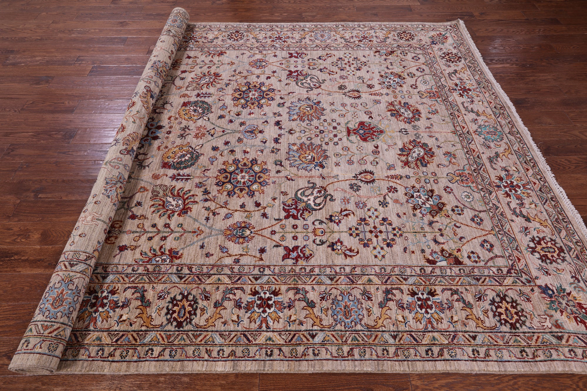 Peshawar Hand Knotted Wool Rug - 8' 3" X 11' 4" - Golden Nile