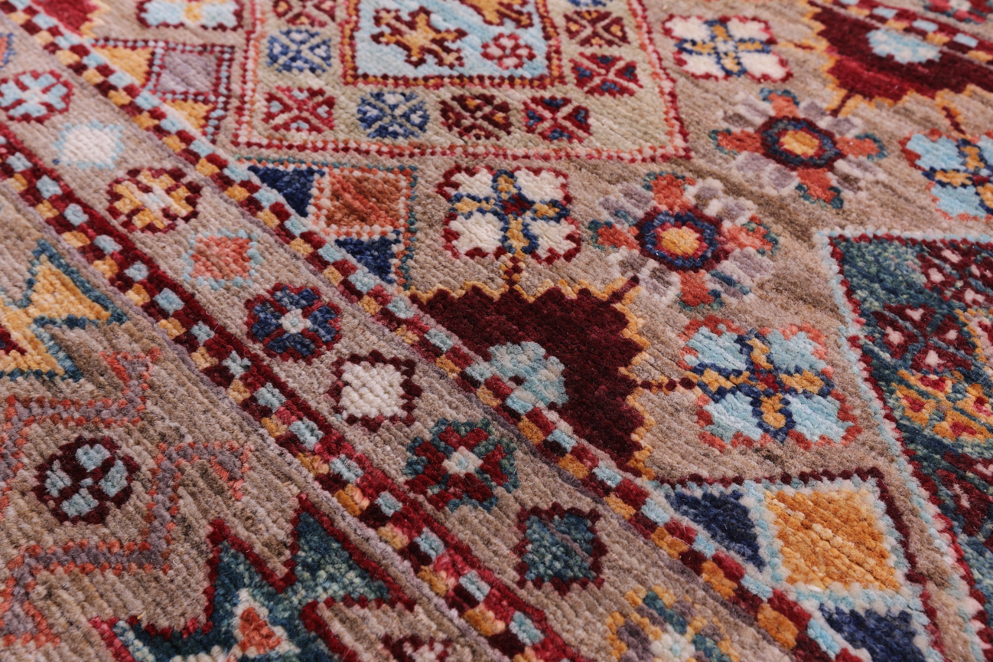 Khorjin Persian Gabbeh Hand Knotted Wool Rug - 8' 1" X 10' 10" - Golden Nile