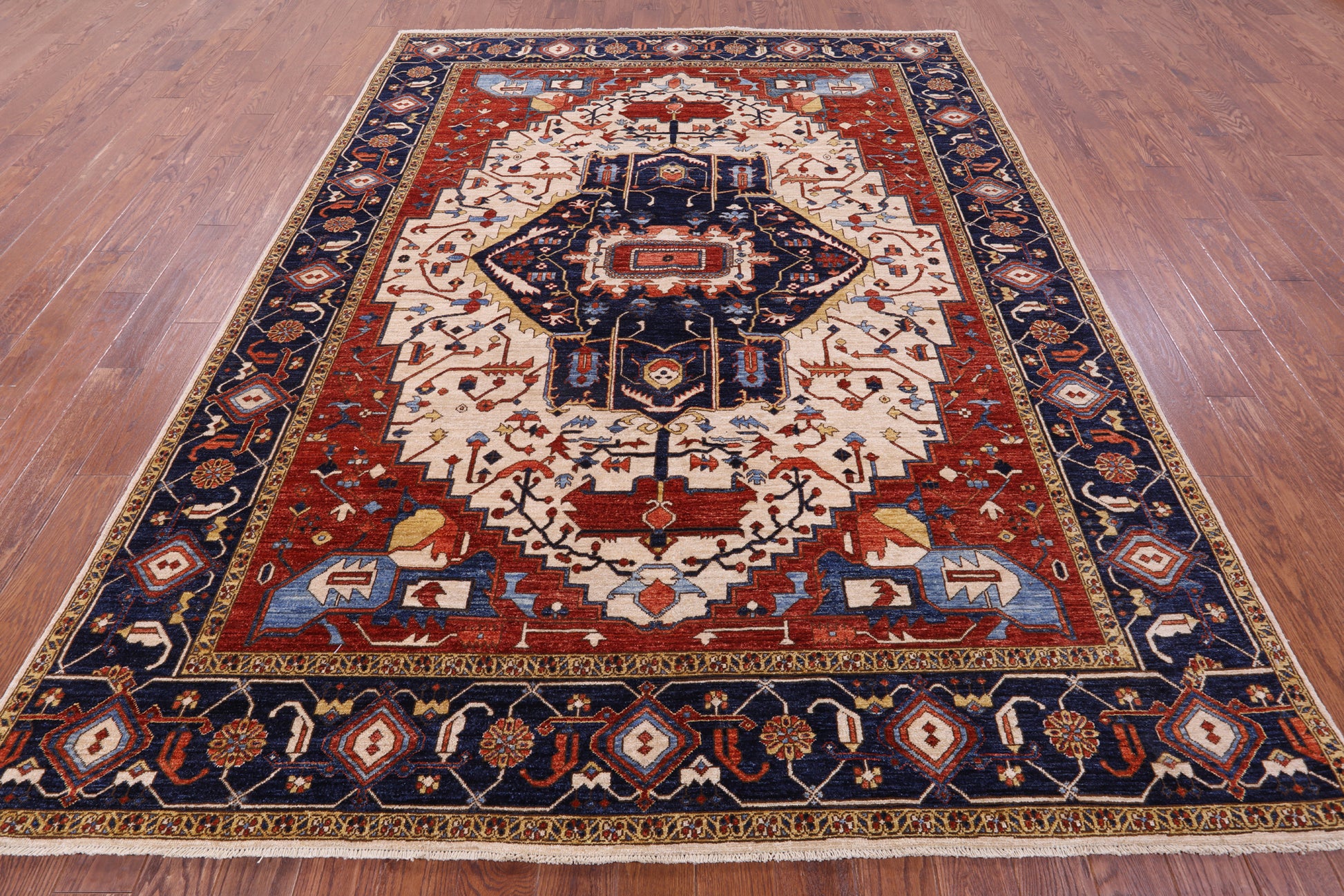 Ivory Persian Fine Serapi Hand Knotted Wool Rug - 7' 11" X 10' 3" - Golden Nile