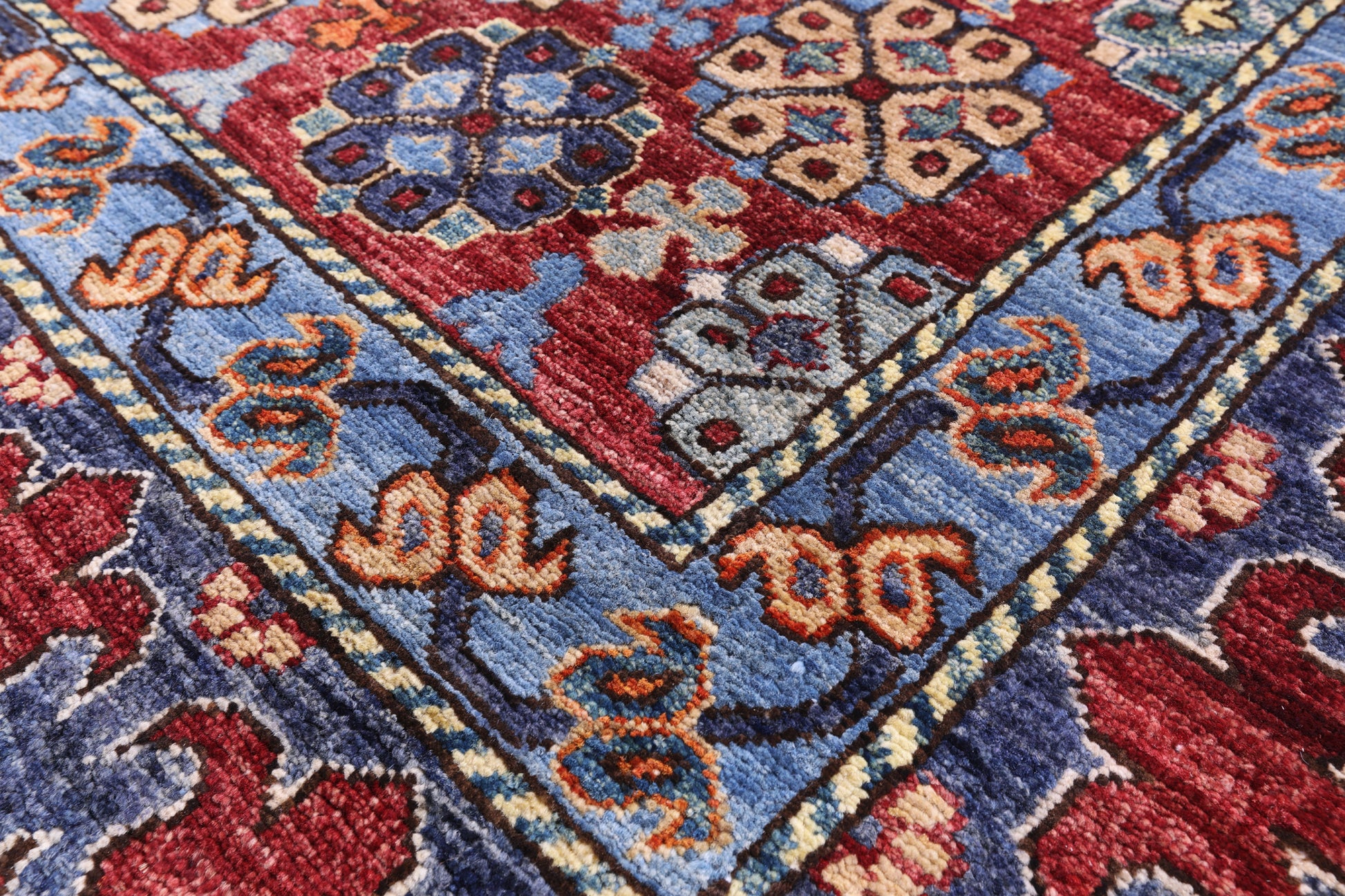 Red Turkmen Ersari Hand Knotted Wool Rug - 7' 10" X 9' 10" - Golden Nile