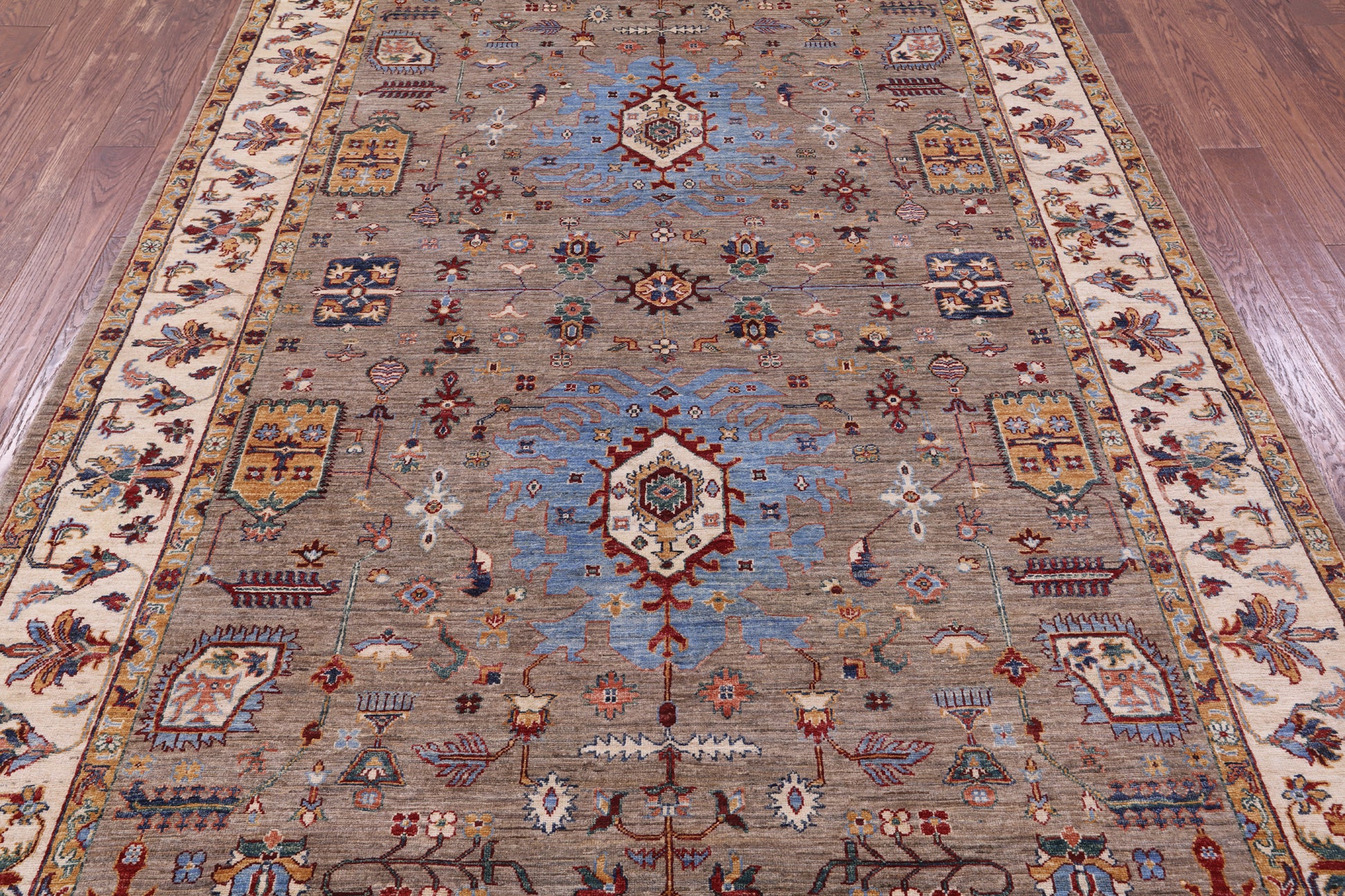 Persian Tabriz Hand Knotted Wool Rug - 6' 8" X 9' 9" - Golden Nile