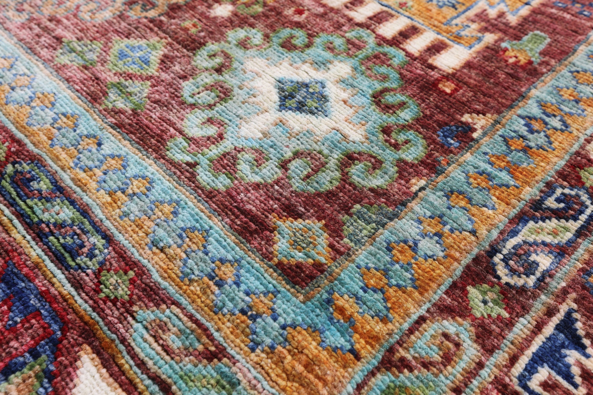 Turkmen Ersari Hand Knotted Wool Rug - 5' 0" X 6' 5" - Golden Nile