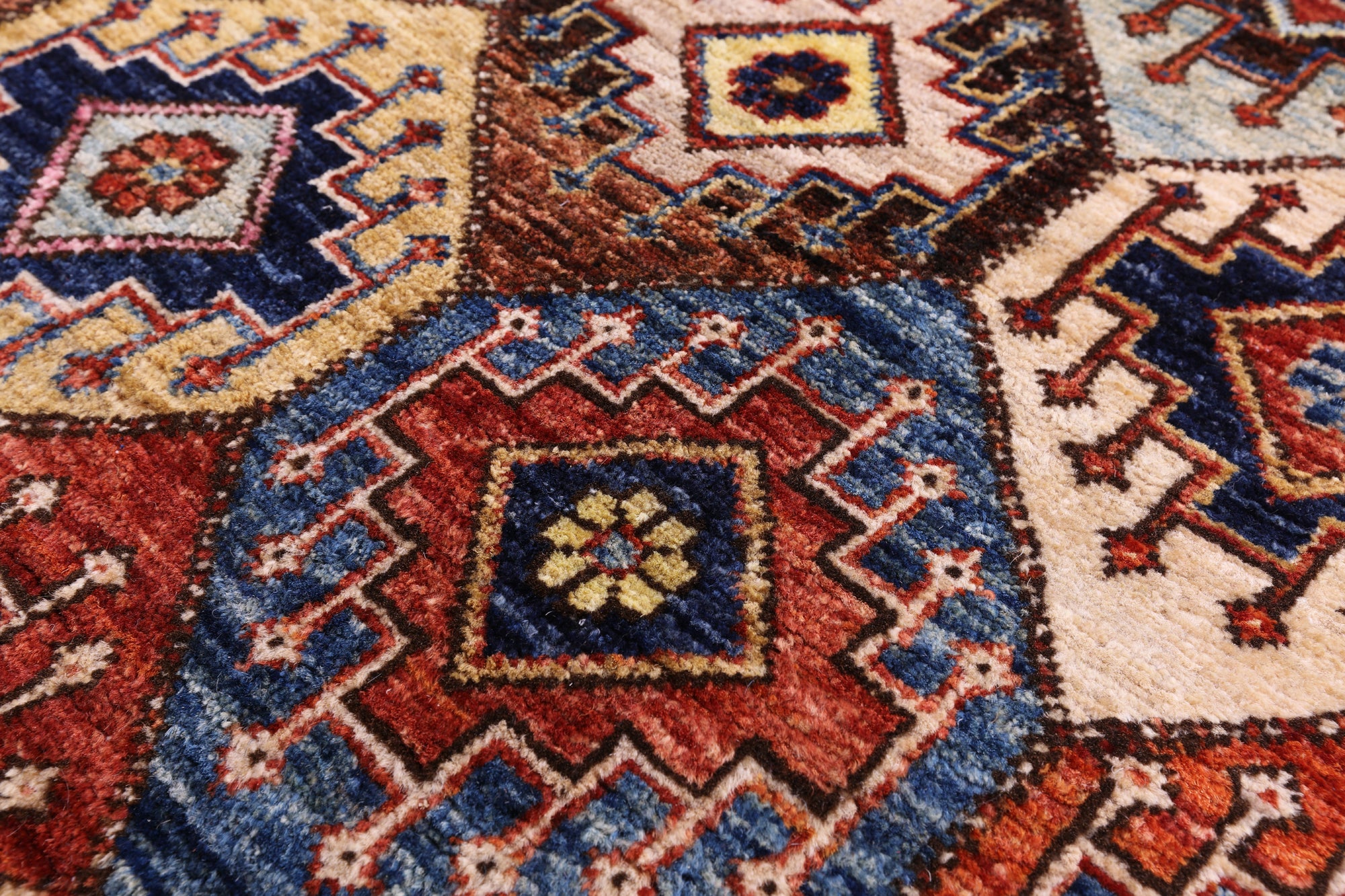 Shall Persian Gabbeh Hand Knotted Wool Rug - 8' 1" X 9' 10" - Golden Nile
