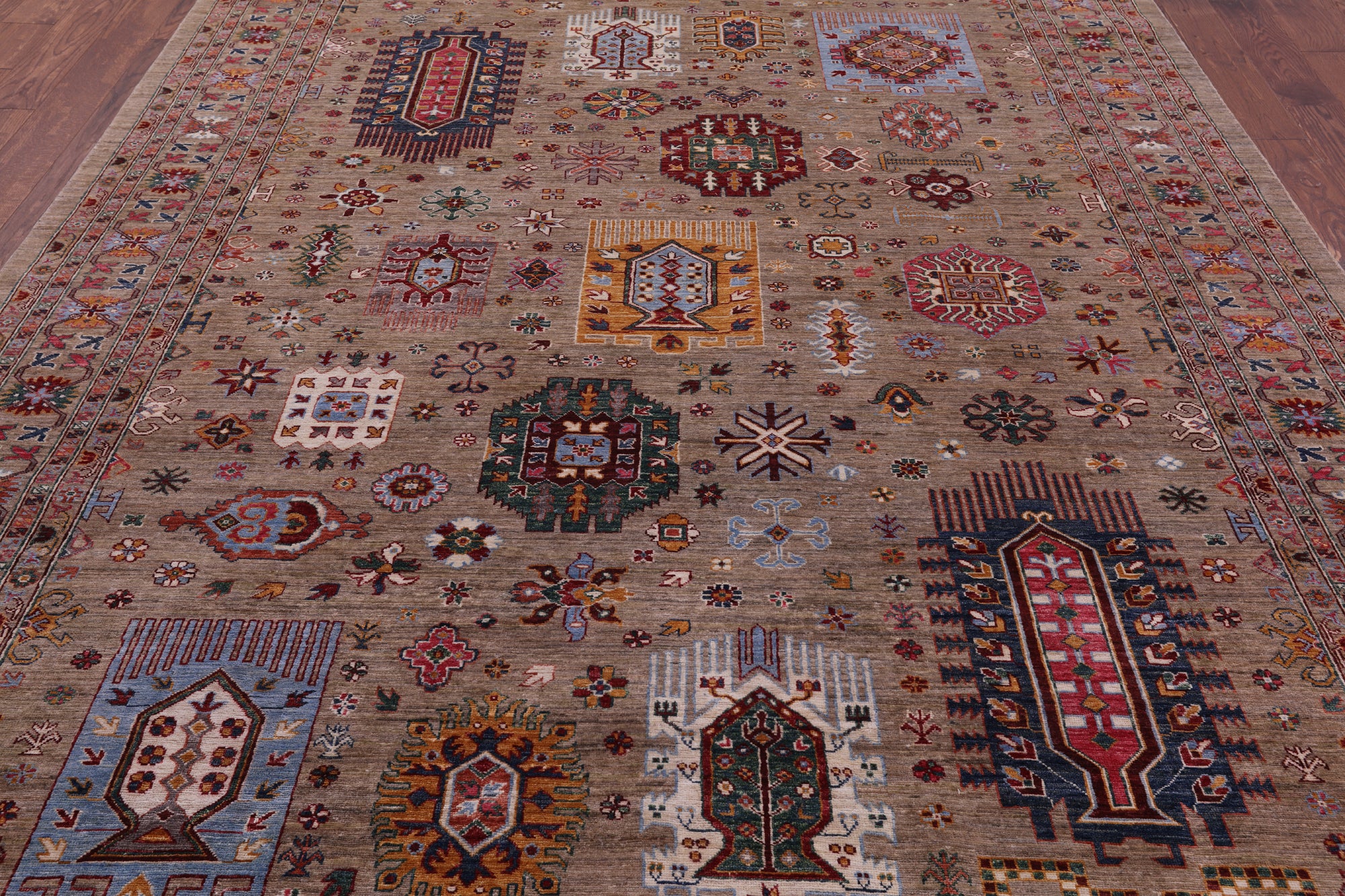 Turkmen Ersari Hand Knotted Wool Rug - 8' 2" X 11' 5" - Golden Nile