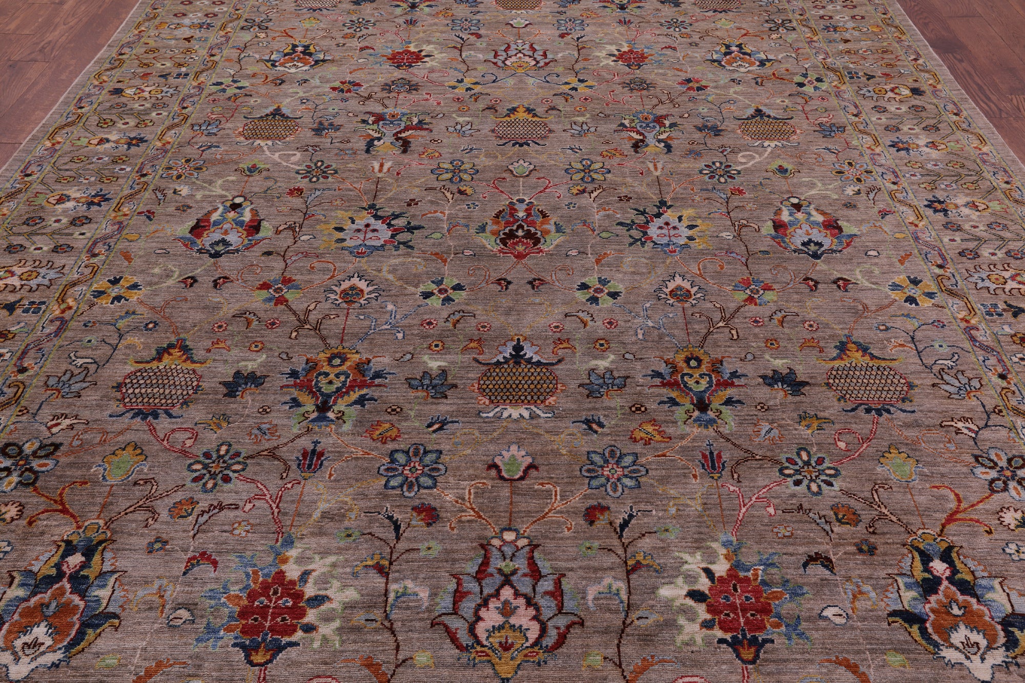 Peshawar Hand Knotted Wool Rug - 8' 11" X 12' 0" - Golden Nile