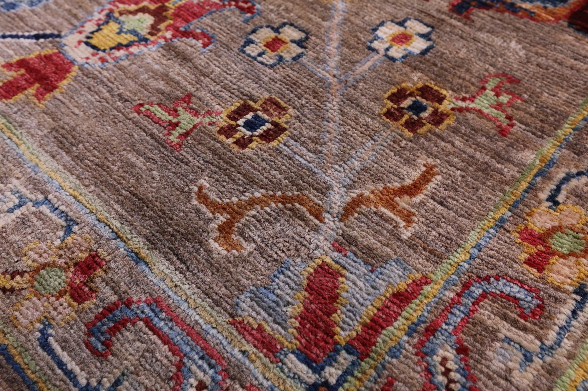 Peshawar Hand Knotted Wool Rug - 8' 11" X 12' 0" - Golden Nile