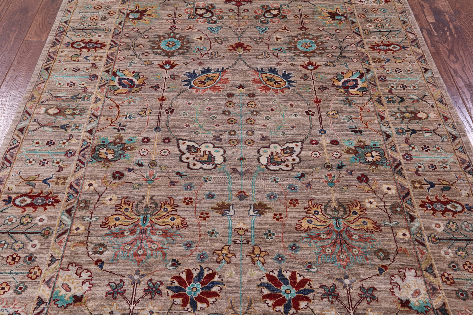 Peshawar Handmade Wool Rug - 5' 0" X 6' 5" - Golden Nile