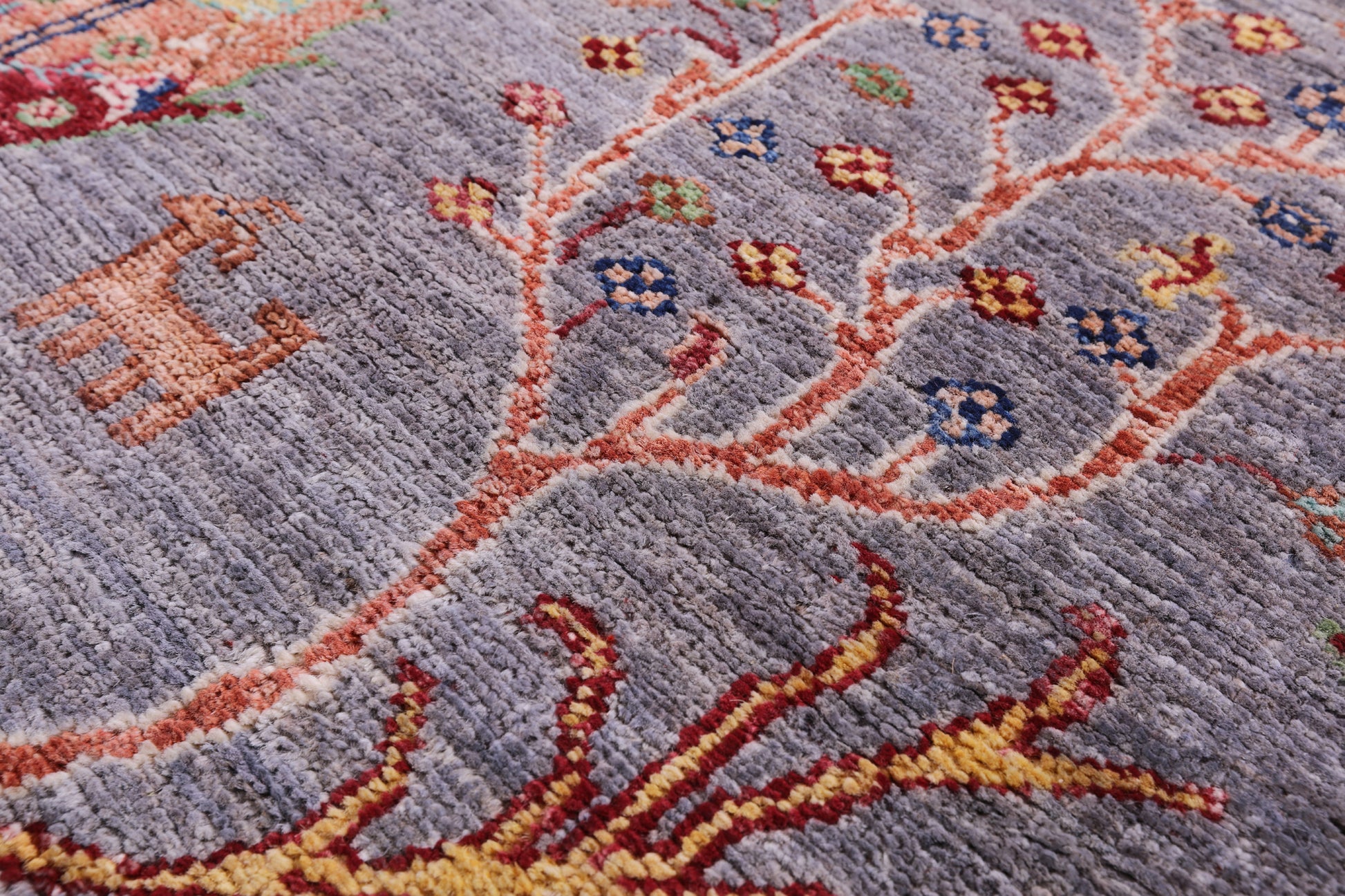 Grey Tribal Persian Gabbeh Hand Knotted Wool Rug - 4' 1" X 5' 11" - Golden Nile