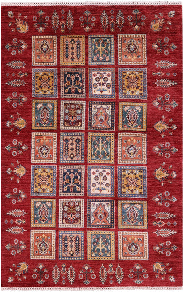 Red Garden Design Persian Handmade Wool Rug - 4' 1" X 6' 5" - Golden Nile