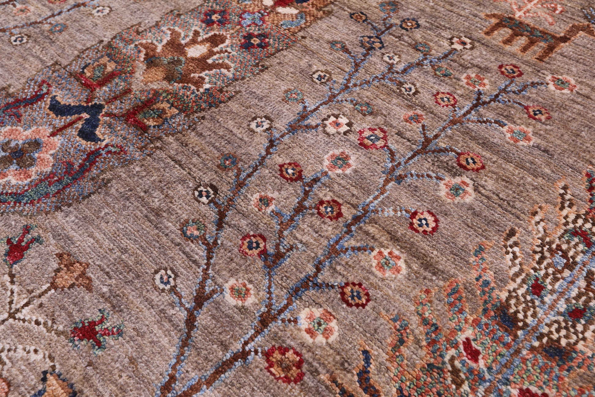 Tribal Persian Gabbeh Hand Knotted Wool Rug - 3' 5" X 4' 8" - Golden Nile
