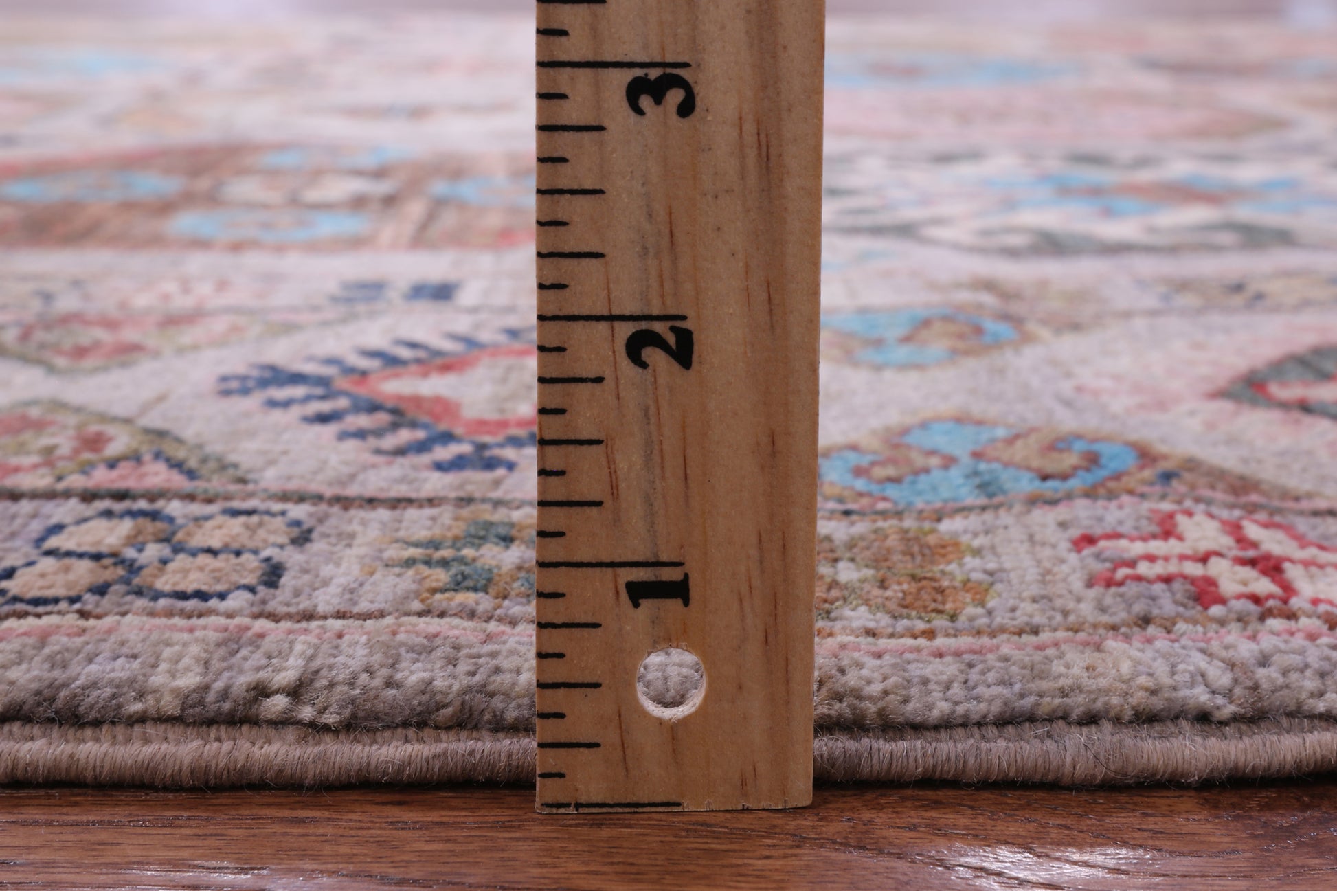 Turkmen Ersari Hand Knotted Wool Rug - 5' 9" X 8' 8" - Golden Nile