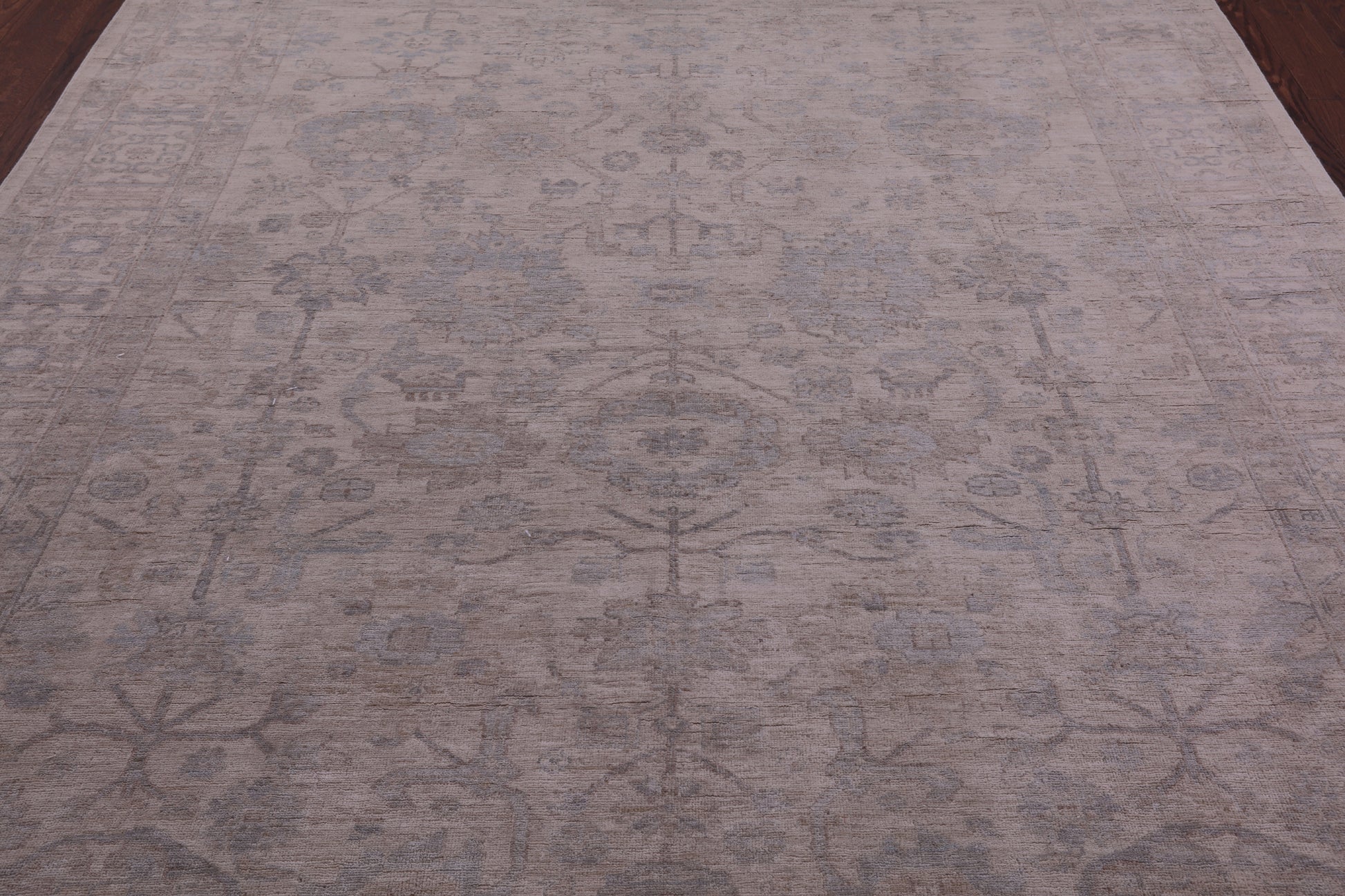 Ivory Turkish Oushak Hand Knotted Wool Rug - 7' 11" X 9' 6" - Golden Nile