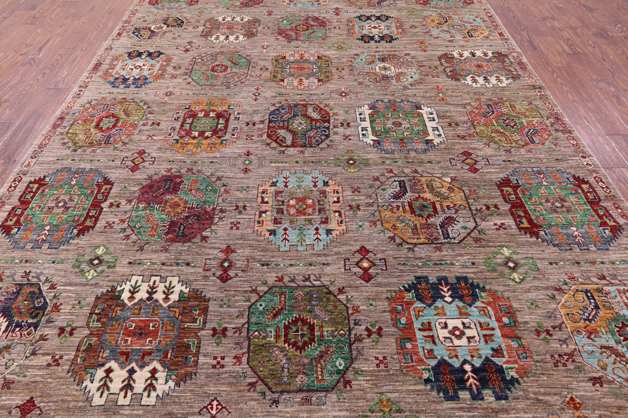 Turkmen Ersari Hand Knotted Wool Rug - 8' 8" X 11' 7" - Golden Nile