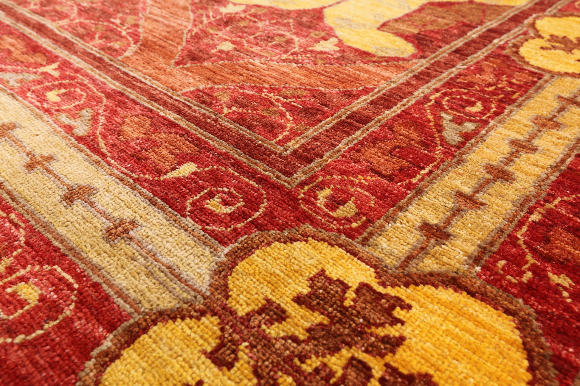 Red William Morris Hand Knotted Wool Area Rug - 6' 3" X 8' 6" - Golden Nile