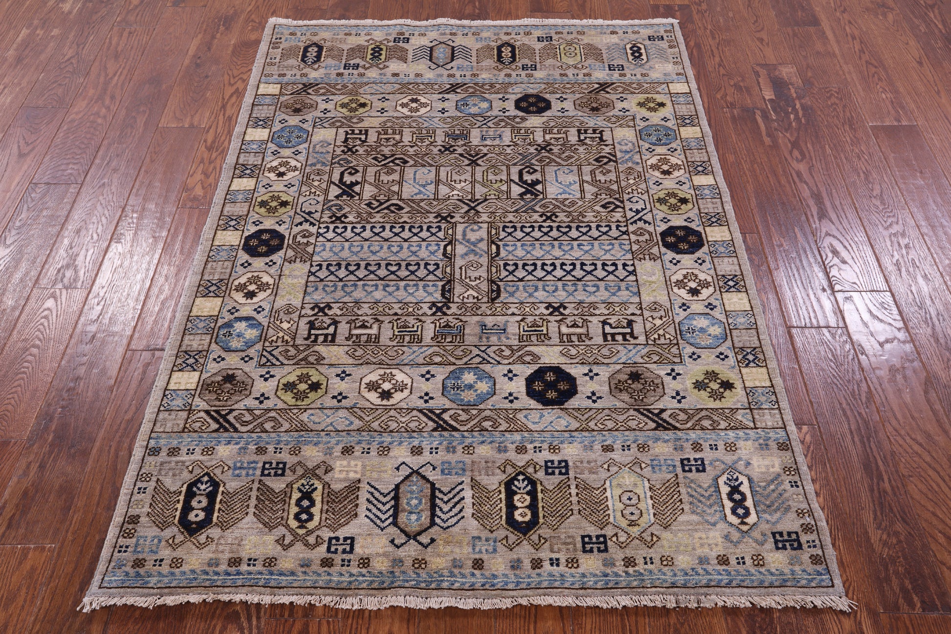 Turkmen Ersari Hand Knotted Wool Rug - 4' 2" X 5' 10" - Golden Nile