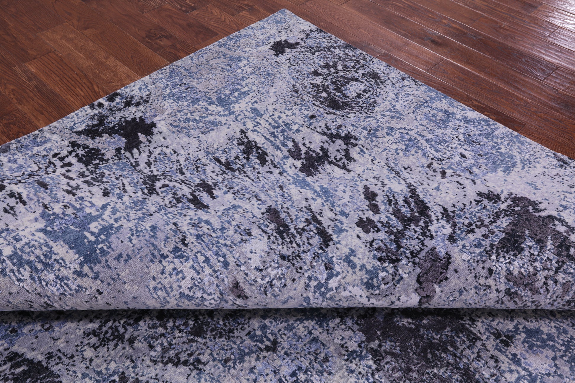 Contemporary Hand Knotted Wool & Silk Rug - 8' 11" X 12' 1" - Golden Nile