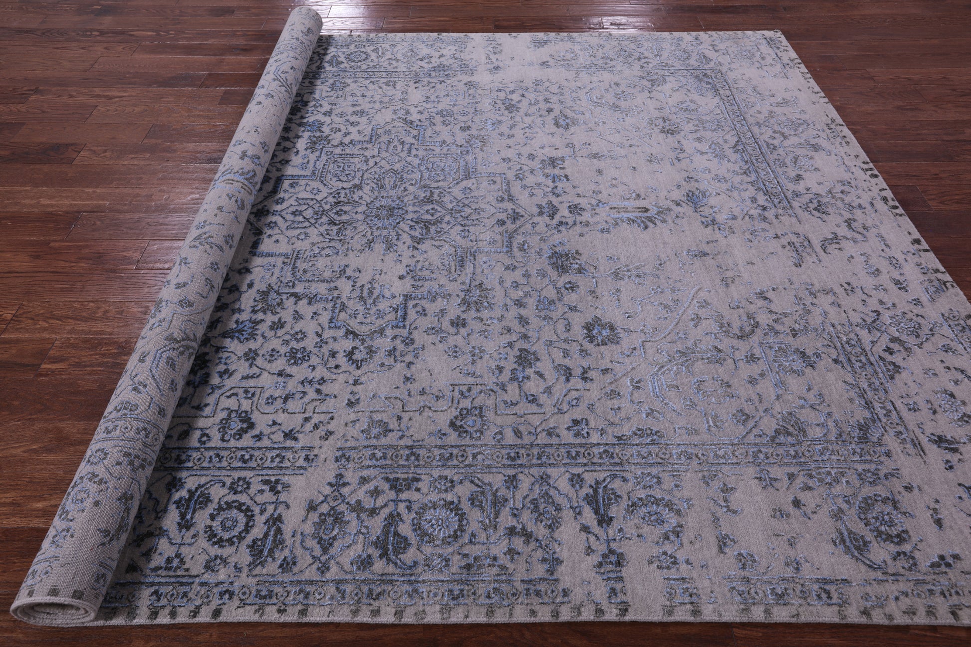 Grey Persian Fine Serapi Hand Knotted Wool & Silk Rug - 7' 11" X 9' 9" - Golden Nile