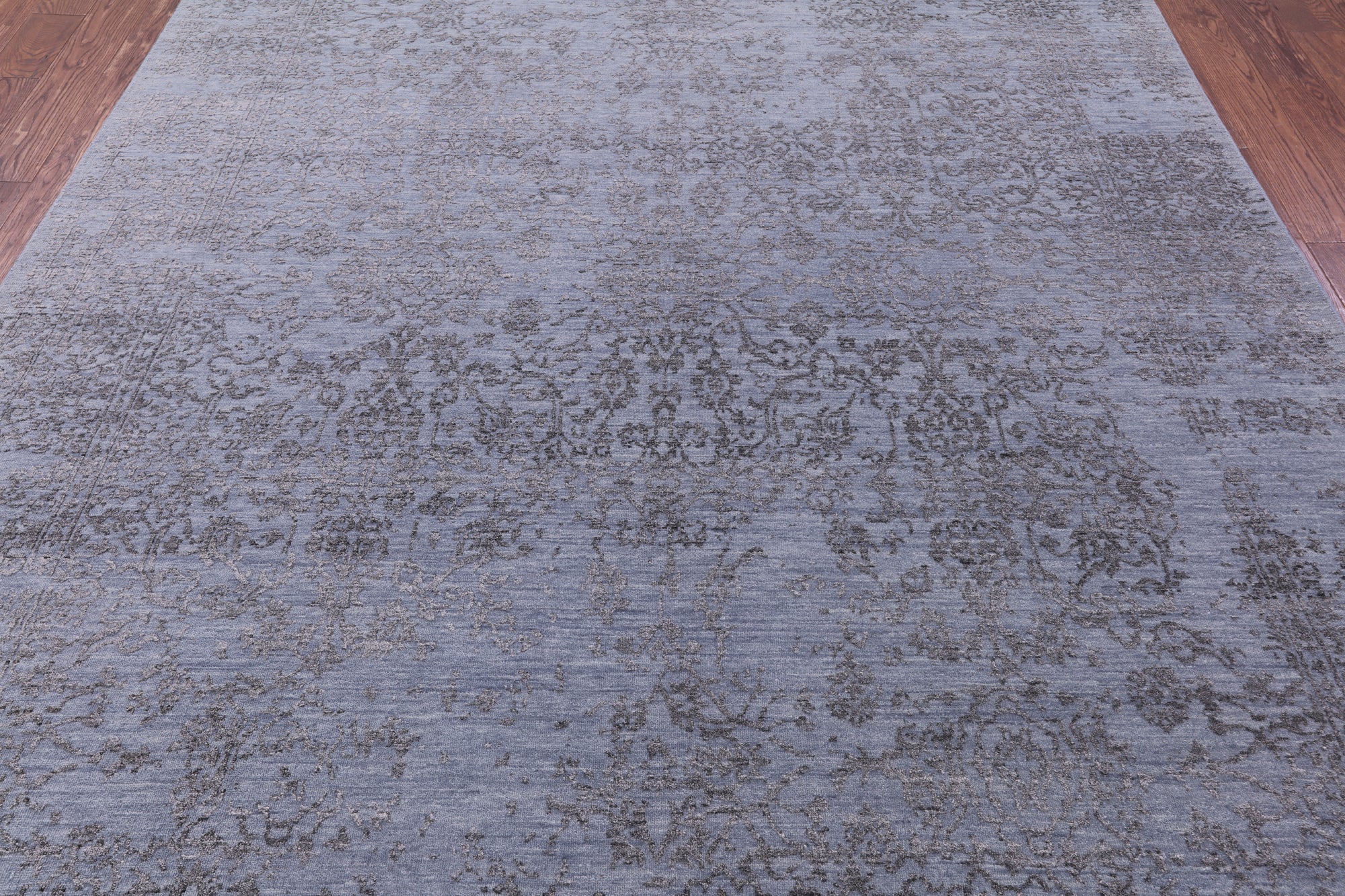Grey Persian Hand Knotted Wool & Silk Rug - 8' 0" X 10' 0" - Golden Nile