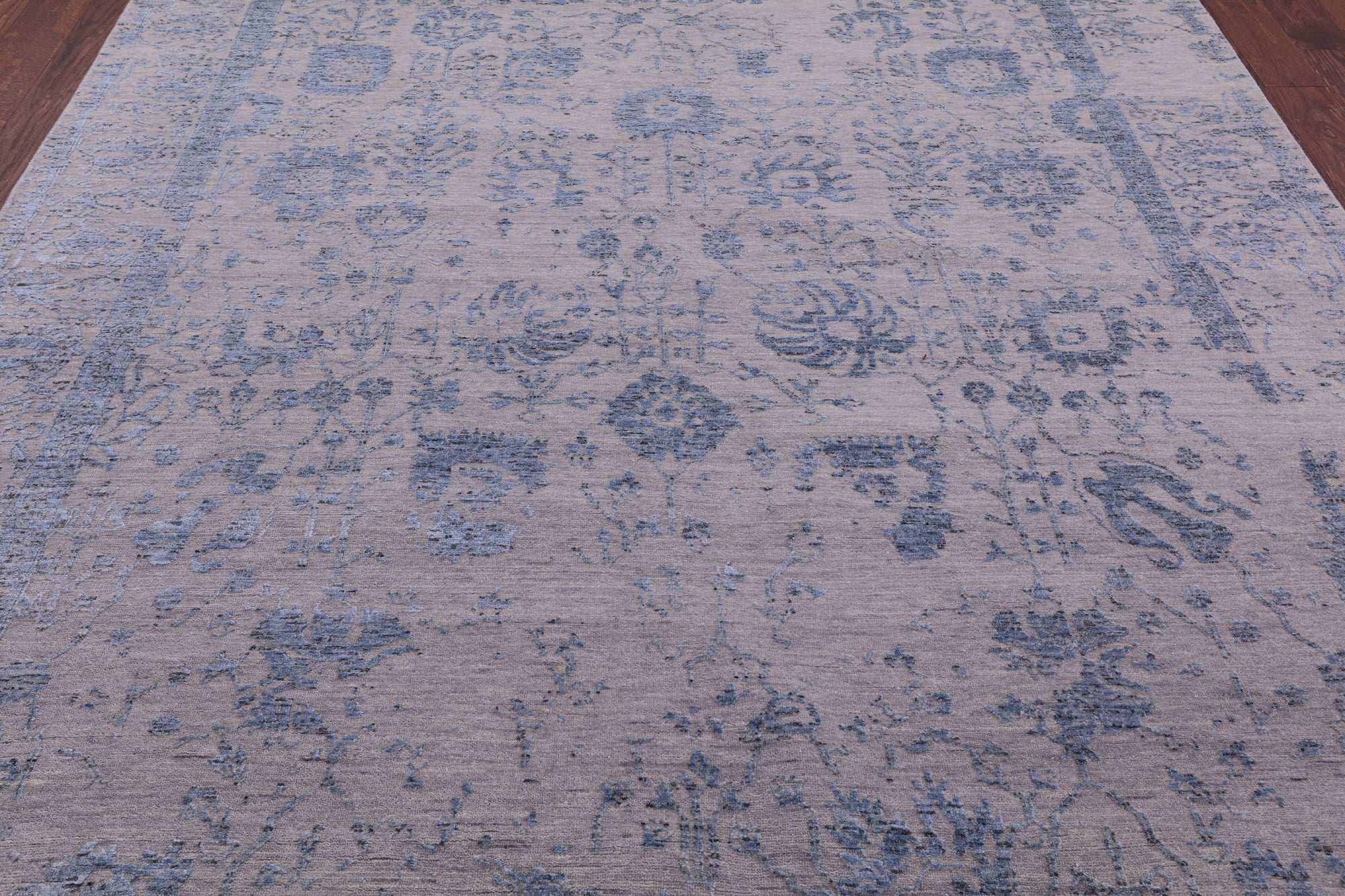 Grey Persian Tabriz Hand Knotted Wool & Silk Rug - 7' 11" X 9' 11" - Golden Nile