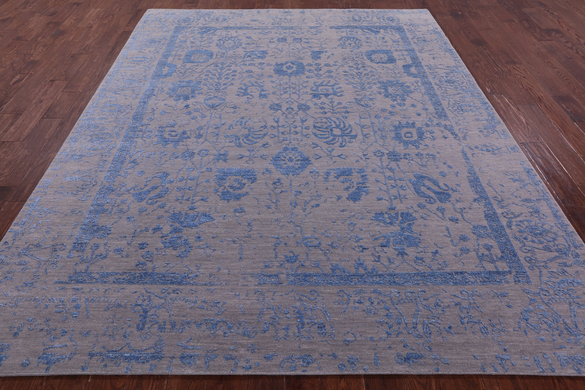 Grey Persian Hand Knotted Wool & Silk Rug - 8' 0" X 9' 11" - Golden Nile