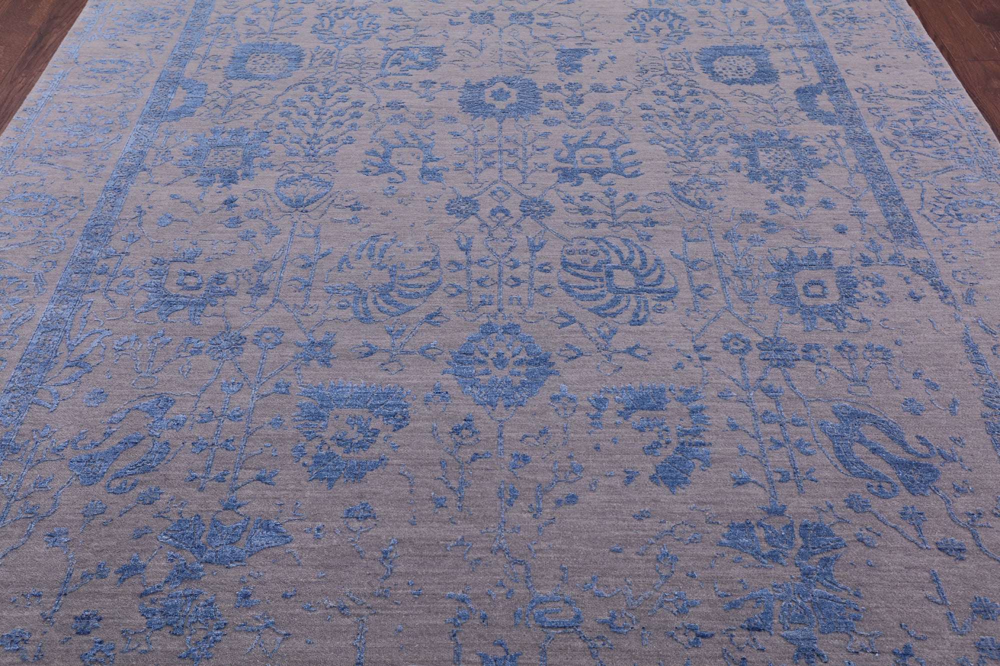 Grey Persian Hand Knotted Wool & Silk Rug - 8' 0" X 9' 11" - Golden Nile