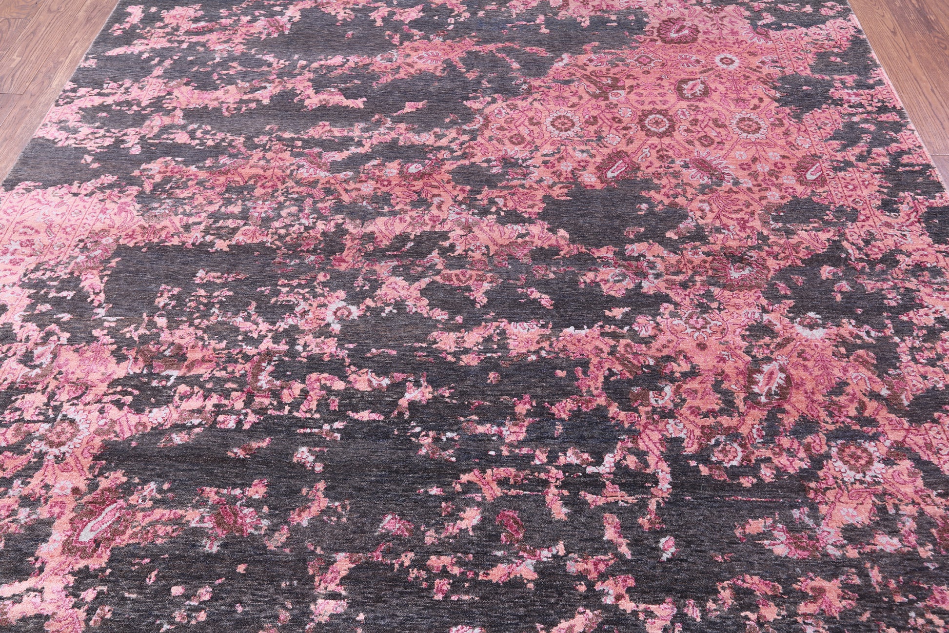 Abstract Contemporary Handmade Wool & Silk Rug - 8' 0" X 10' 0" - Golden Nile