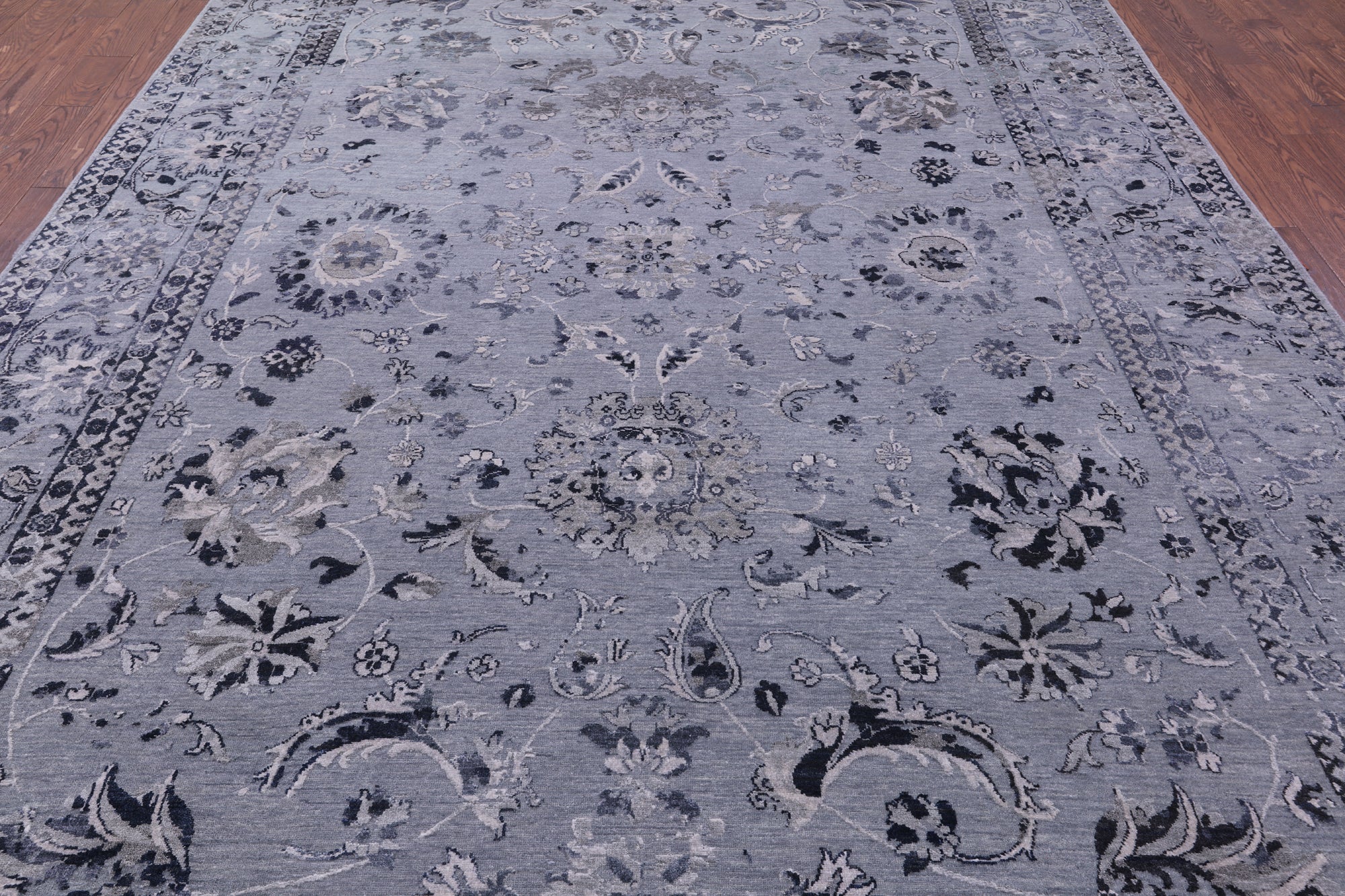 Grey Persian Handmade Wool & Silk Rug - 8' 9" X 12' 1" - Golden Nile