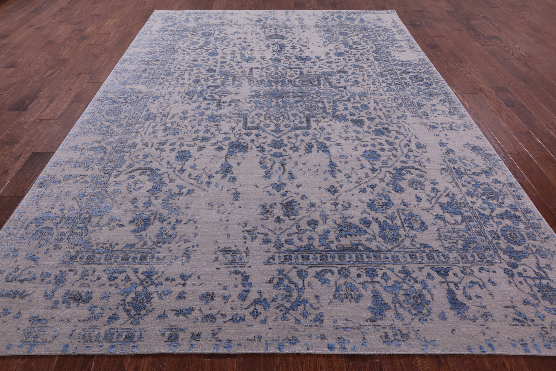 Ivory Persian Fine Serapi Hand Knotted Wool & Silk Rug - 8' 10" X 11' 9" - Golden Nile