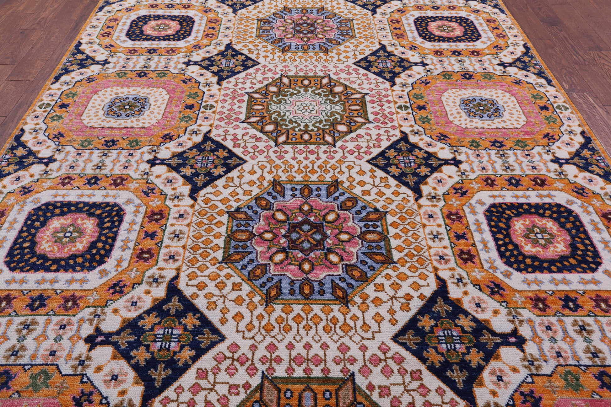 Geometric Persian Mamluk Hand Knotted Wool Rug - 8' 1" X 10' 3" - Golden Nile