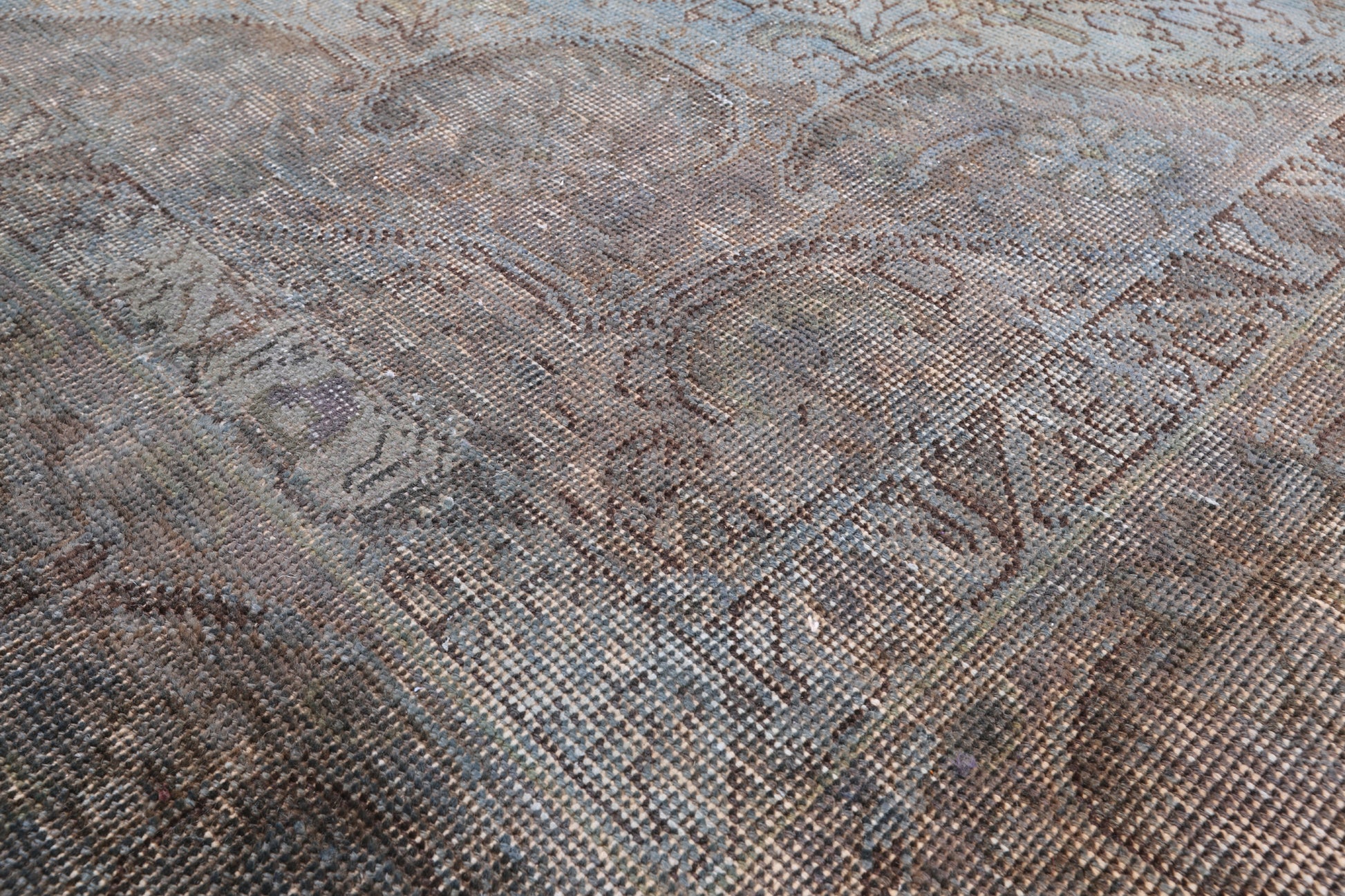 Persian Overdyed Handmade Wool Area Rug - 9' 9" X 12' 3" - Golden Nile