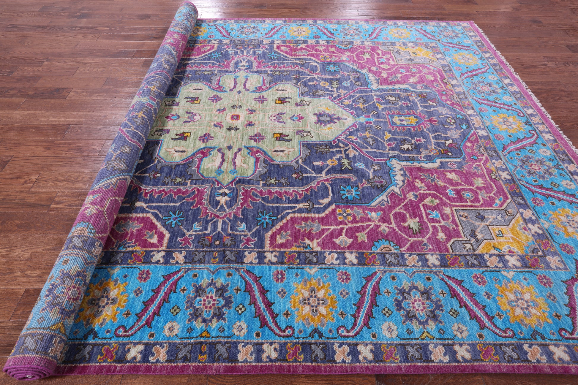 Heriz Serapi Hand Knotted Wool Rug - 9' 0" X 12' 6" - Golden Nile